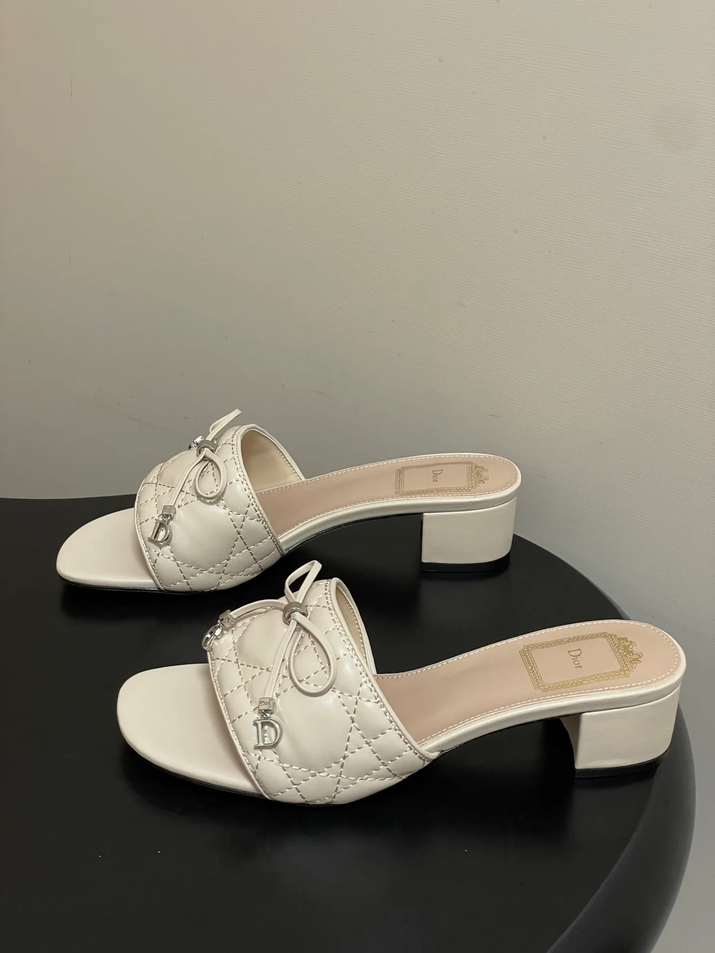 Босоножки Женские Christian Dior 12642387