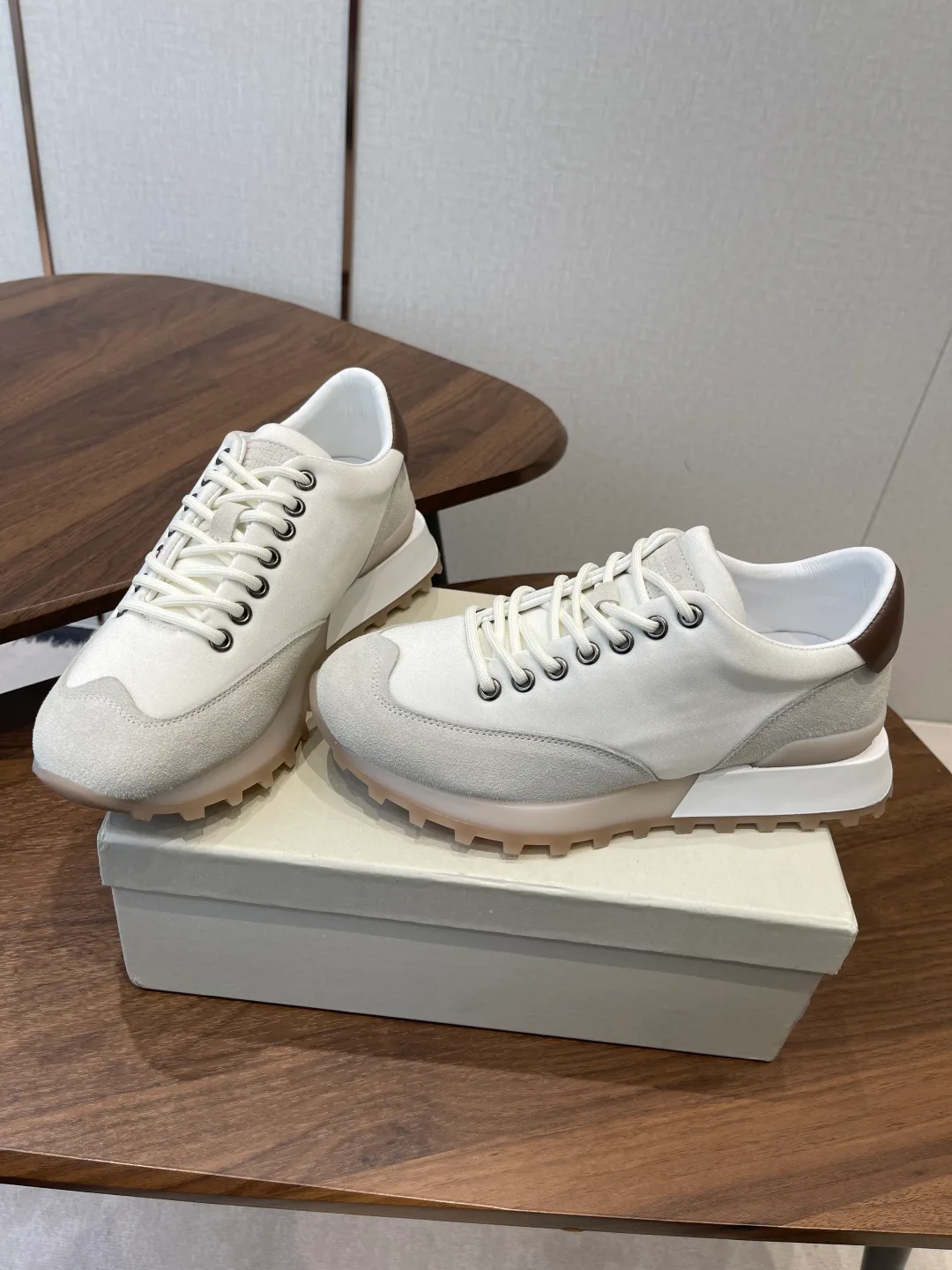 Кроссовки Женские Brunello Cucinelli 4952620