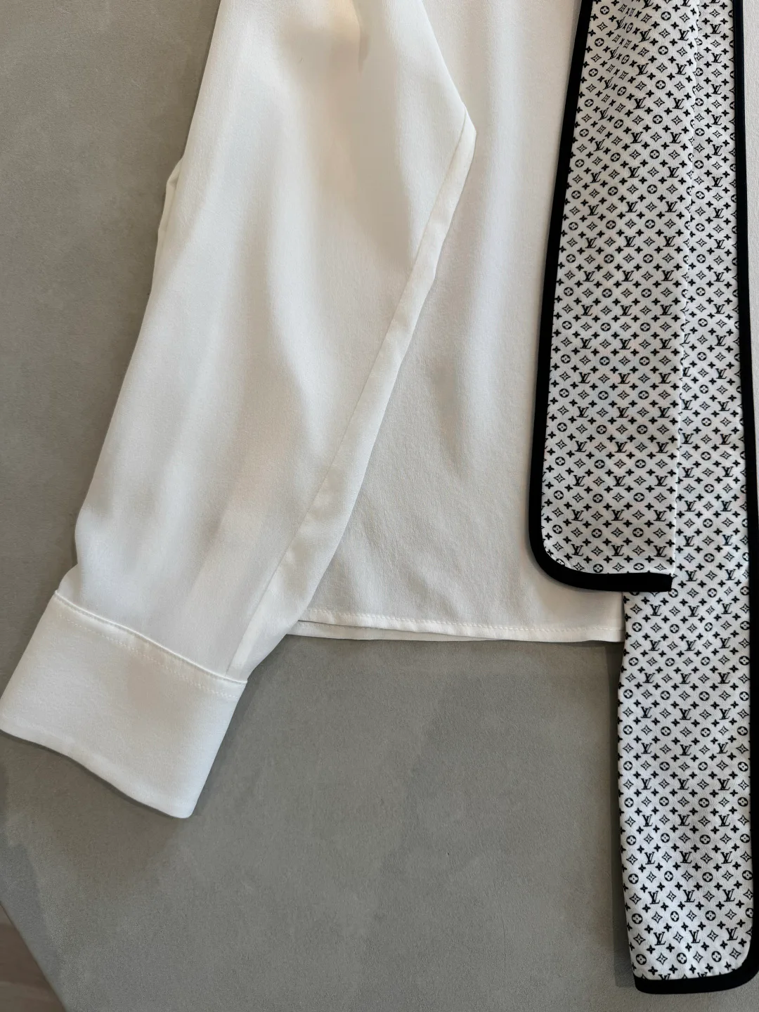 Рубашки Женские Louis Vuitton 12298573