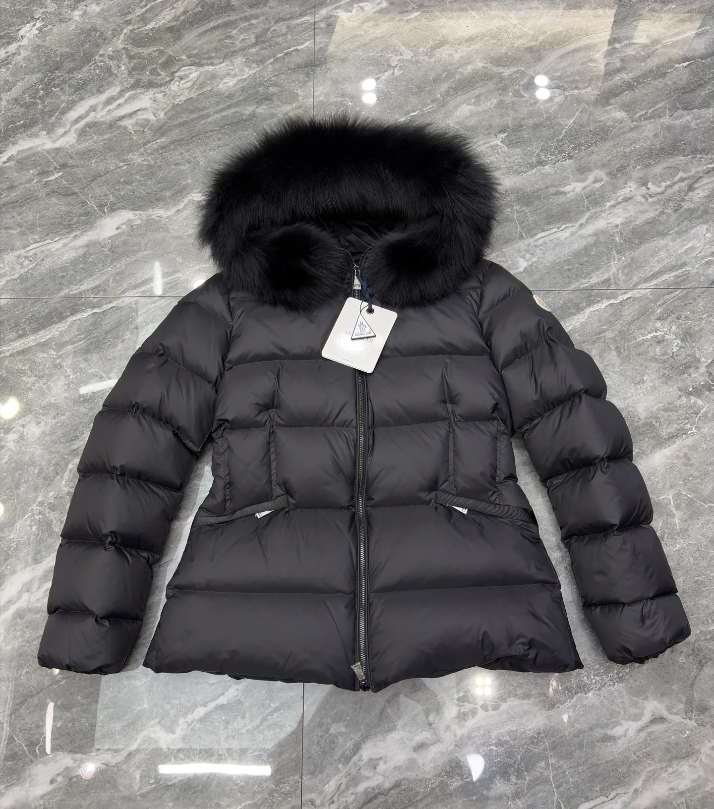 Куртки И Пуховики Женские Moncler 18111723