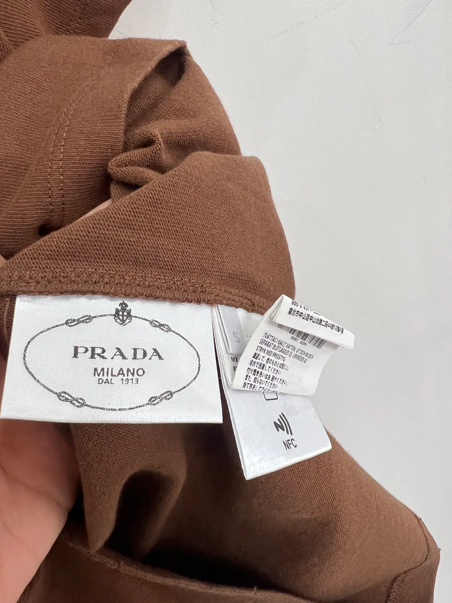 Футболки Женские Prada 16683