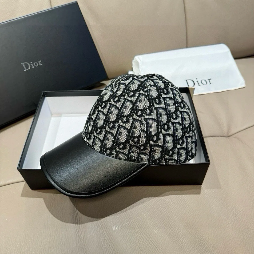 Головные Уборы Christian Dior 11529631