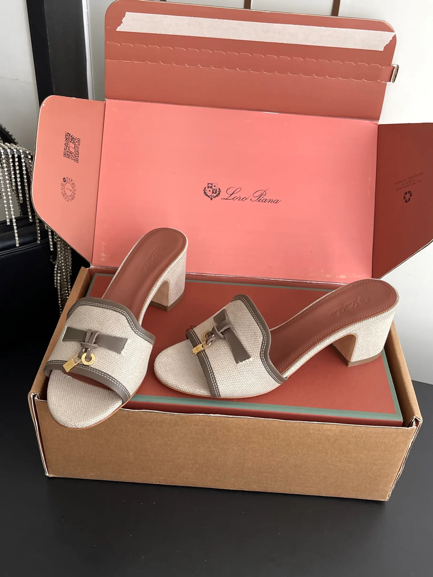 Босоножки Женские Loro Piana 17554398
