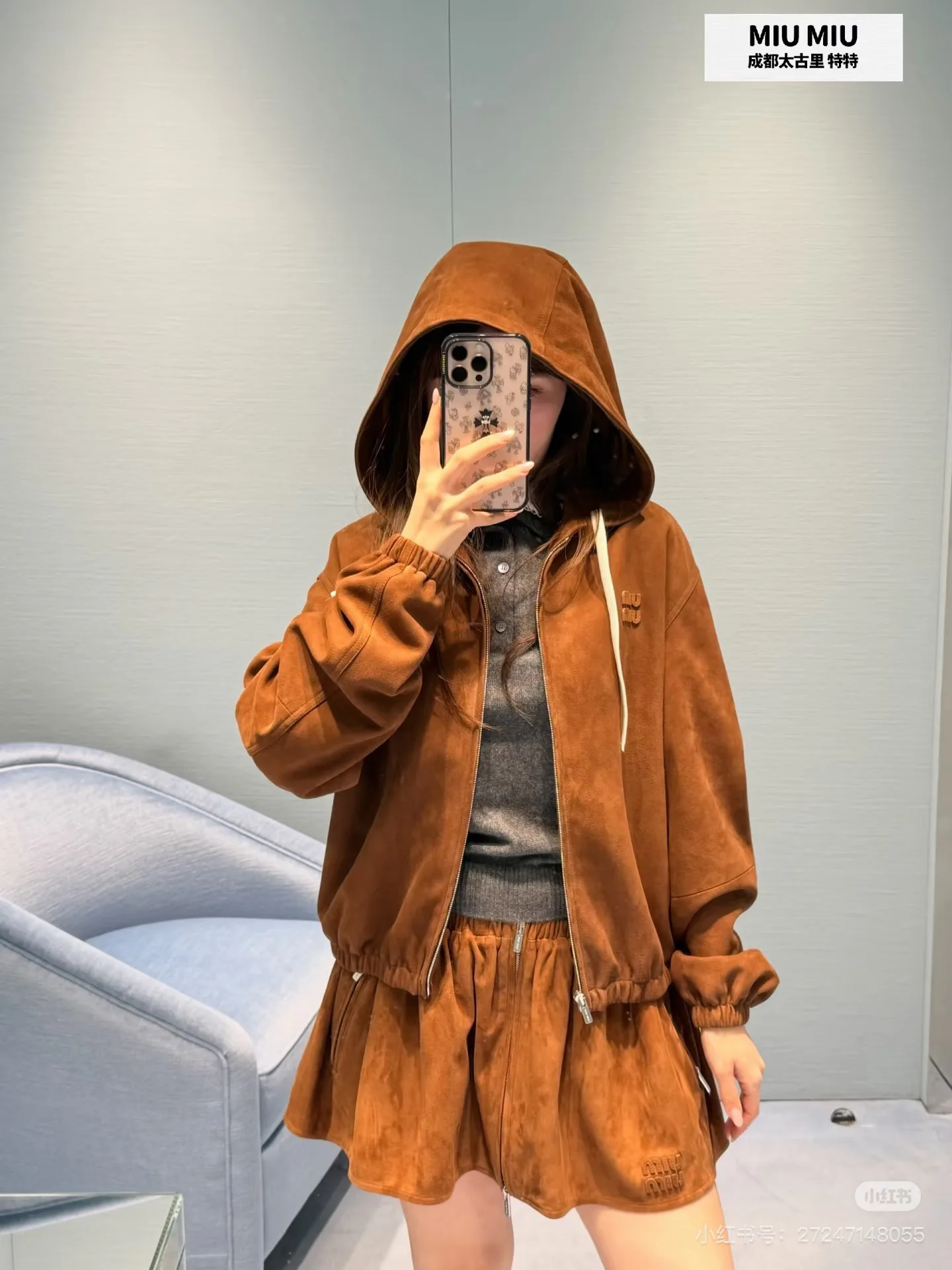 Куртки И Пуховики Женские Miu Miu 17995883
