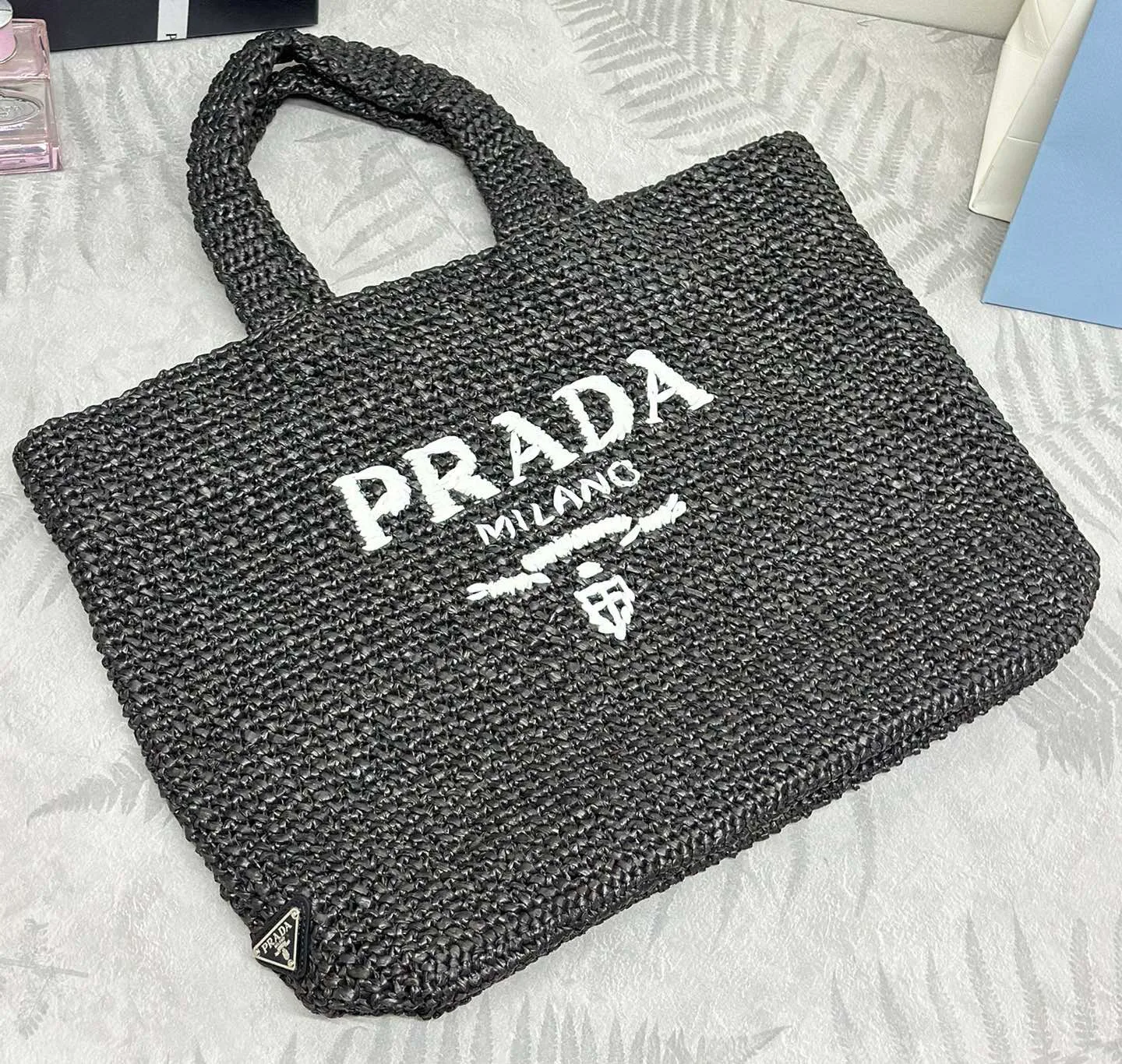 Классические Сумки Женские Prada 11682001