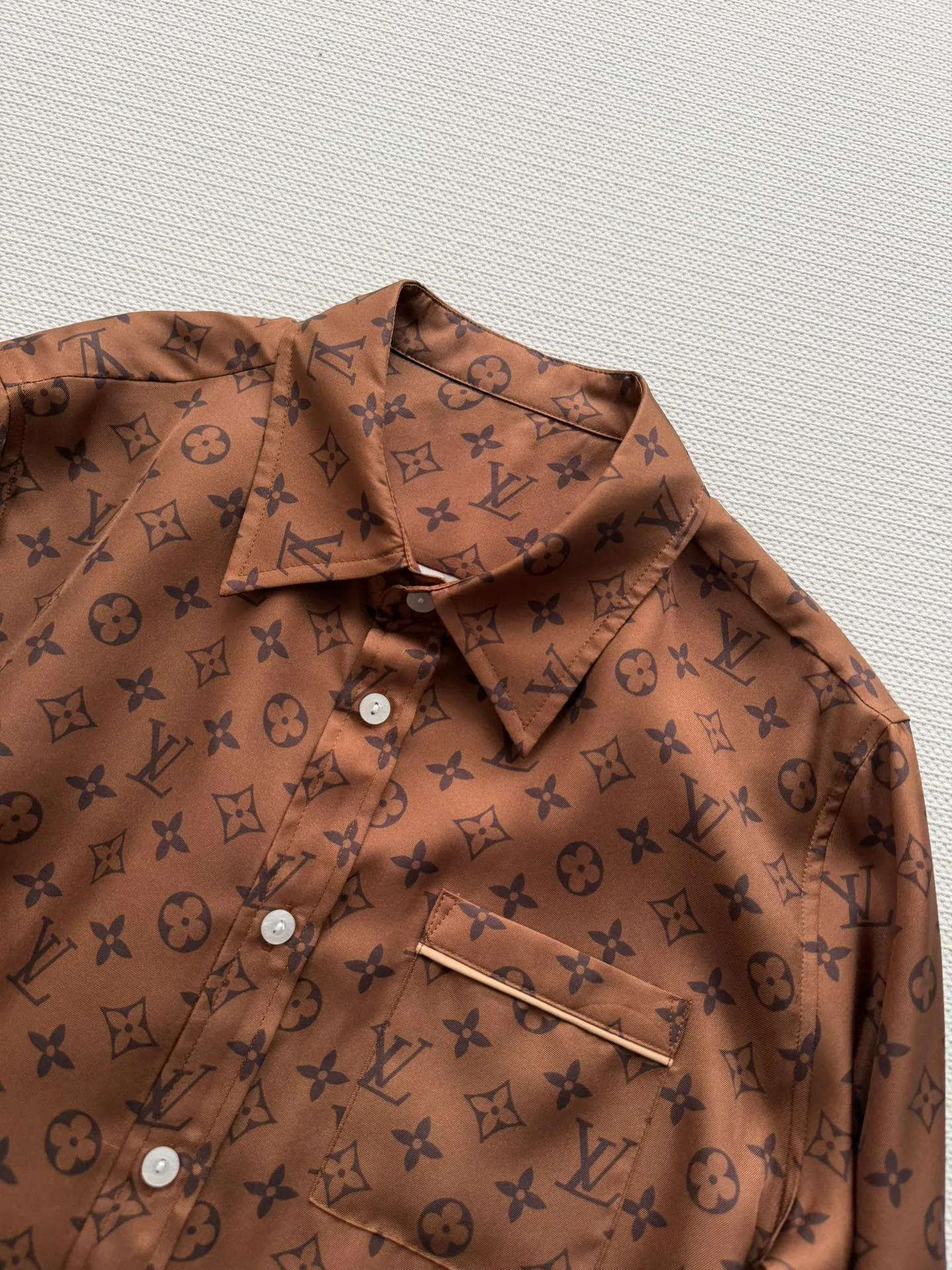 Рубашки Женские Louis Vuitton 9820400