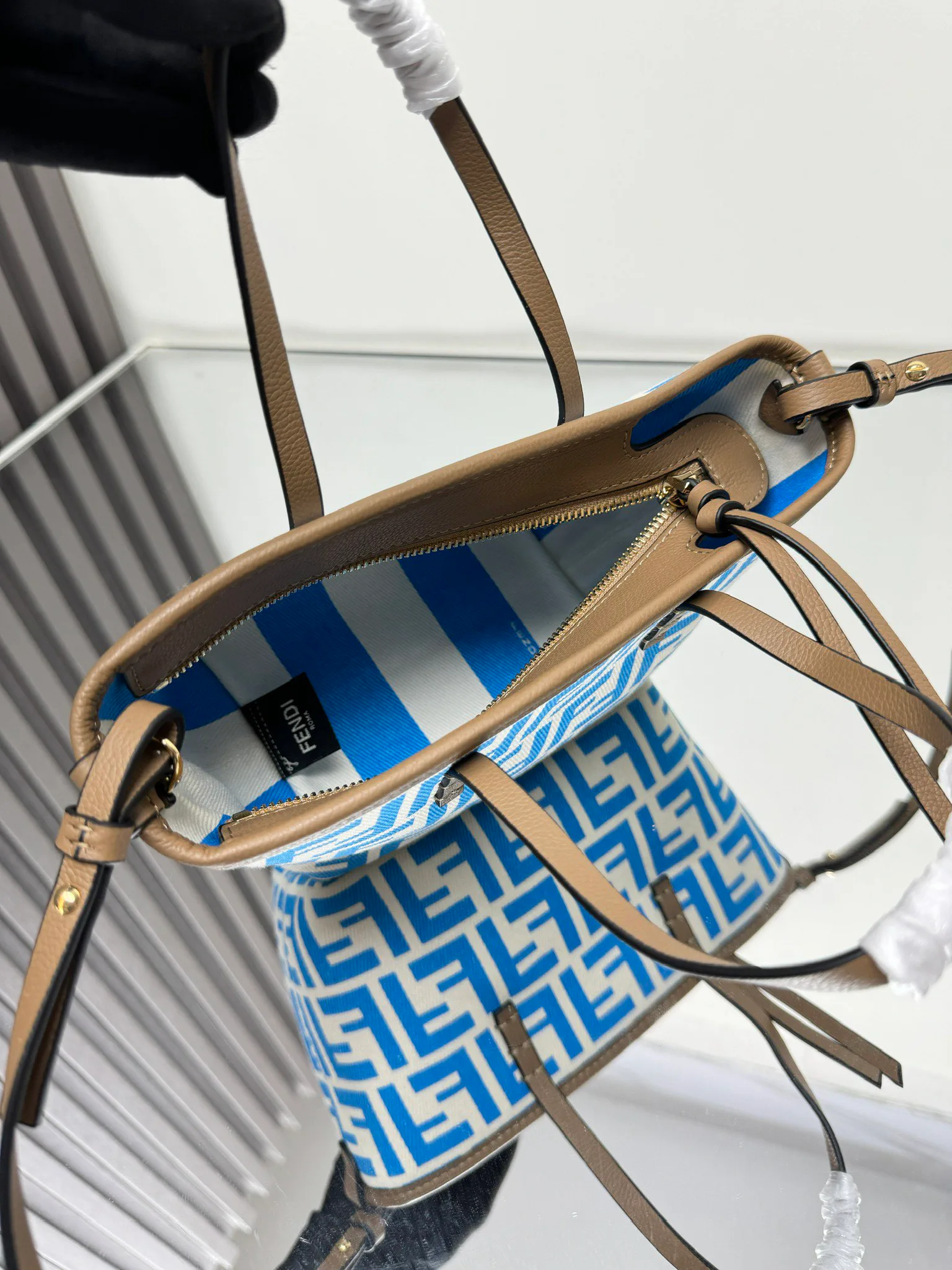 Классические Сумки Женские Fendi 13234546