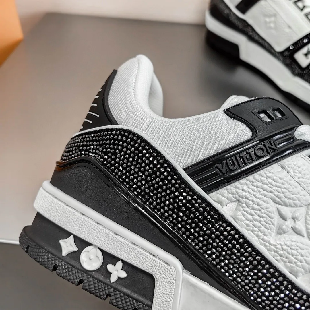 Кроссовки Женские Louis Vuitton 378080