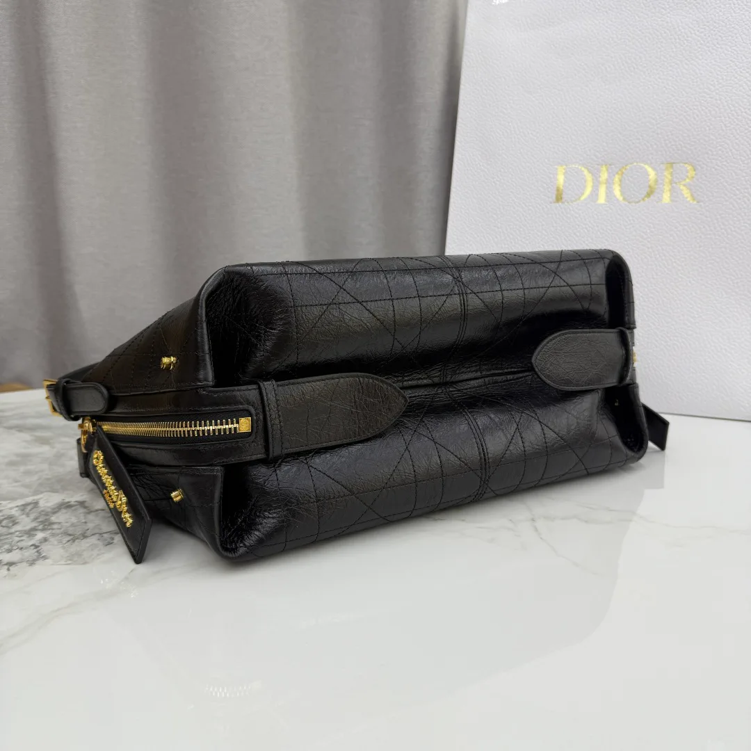 Классические Сумки Женские Christian Dior 12594851