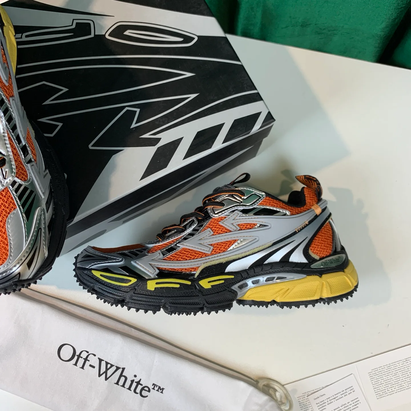 Кроссовки Женские Off-White 1893497