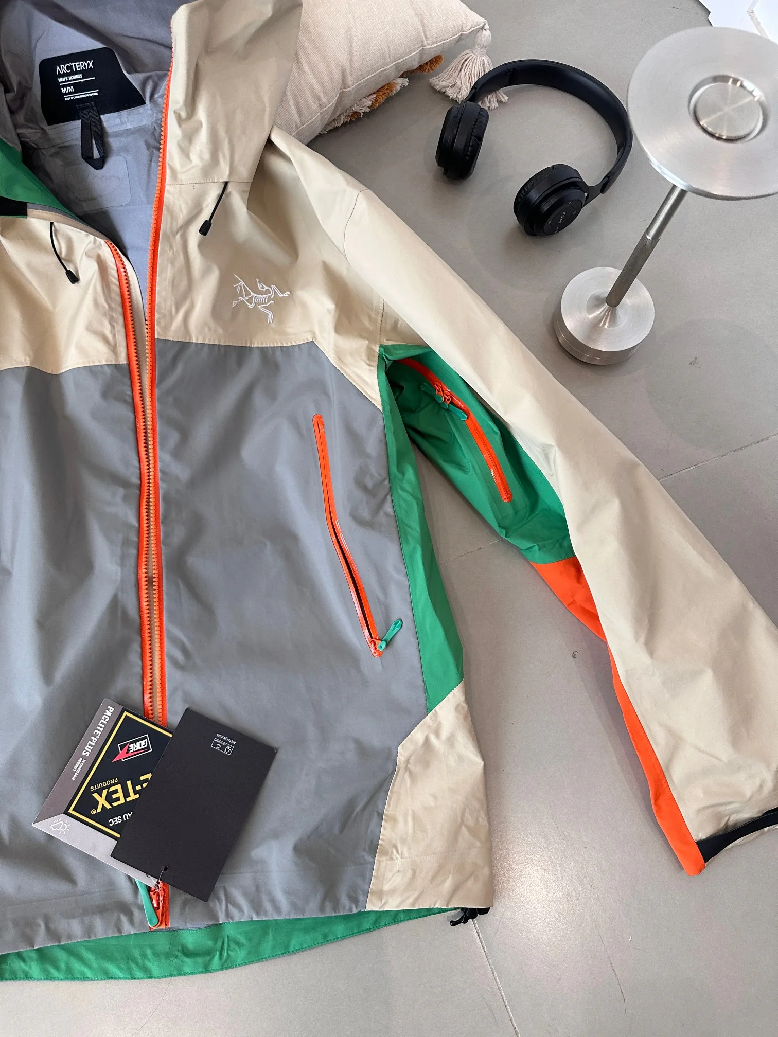 Куртки Женские Arc'teryx 67336