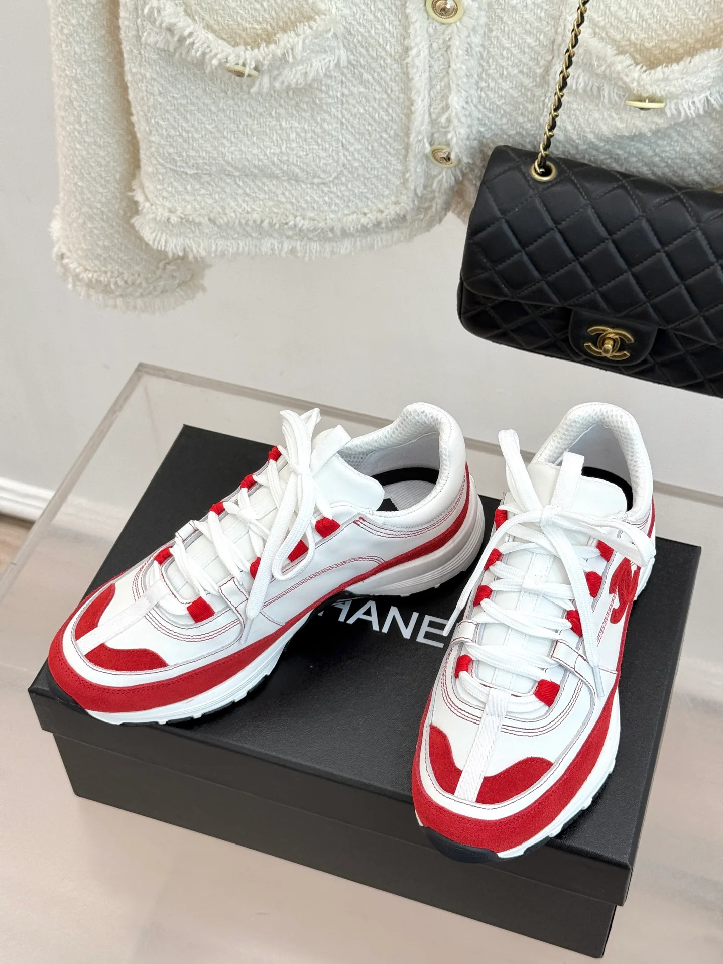 Кроссовки Женские Chanel 11394679