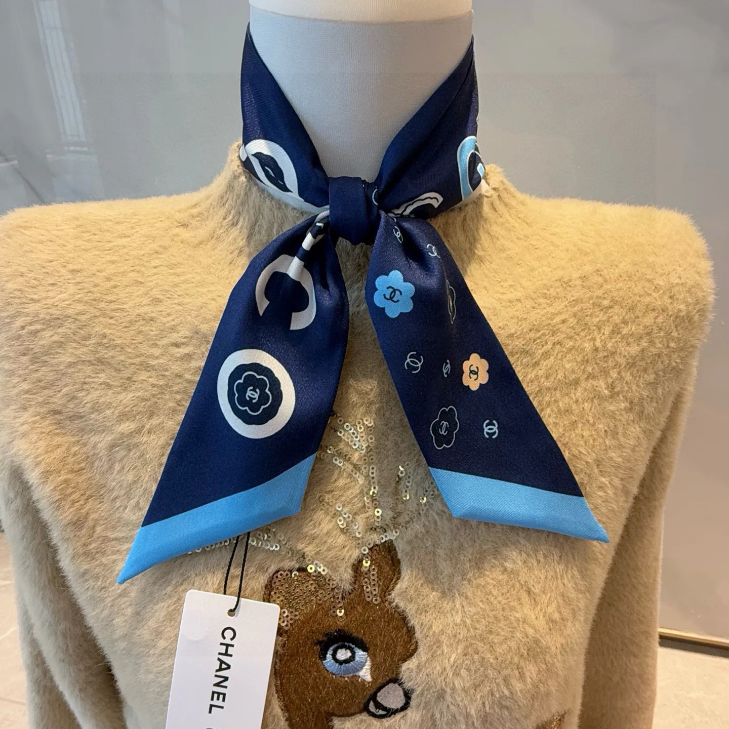 Платки Chanel 11568157