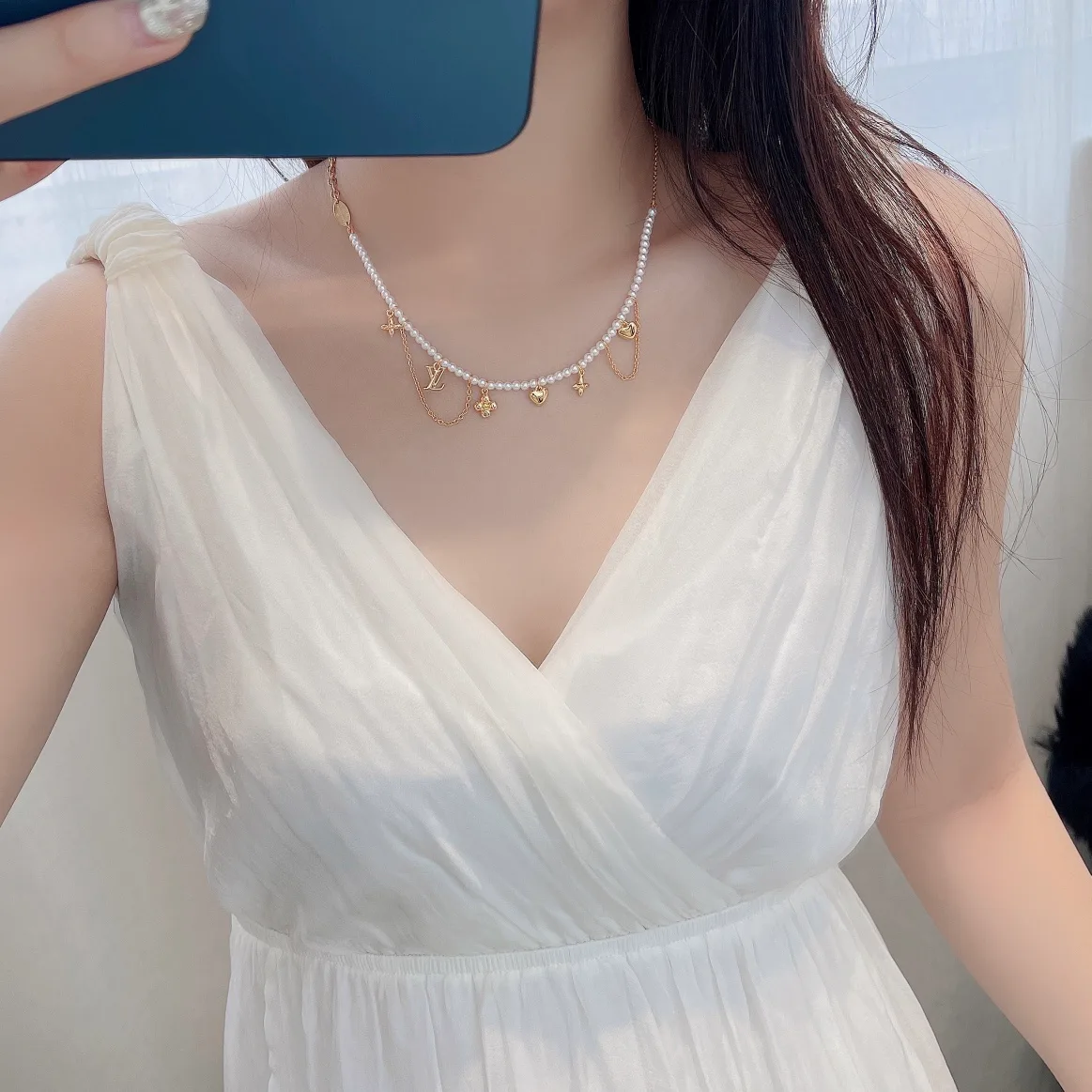 Бижутерия Louis Vuitton 26410