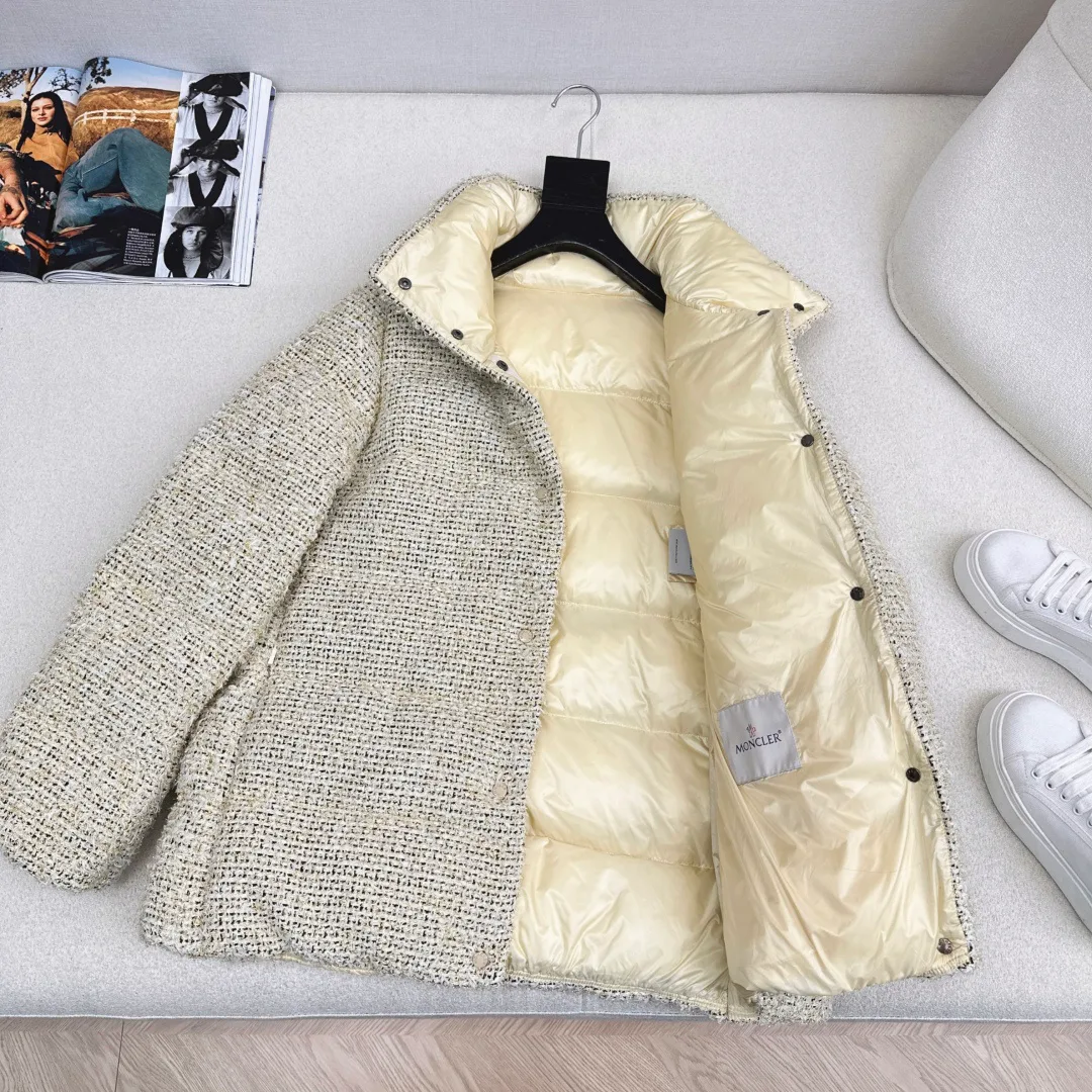 Куртки И Пуховики Женские Moncler 818900