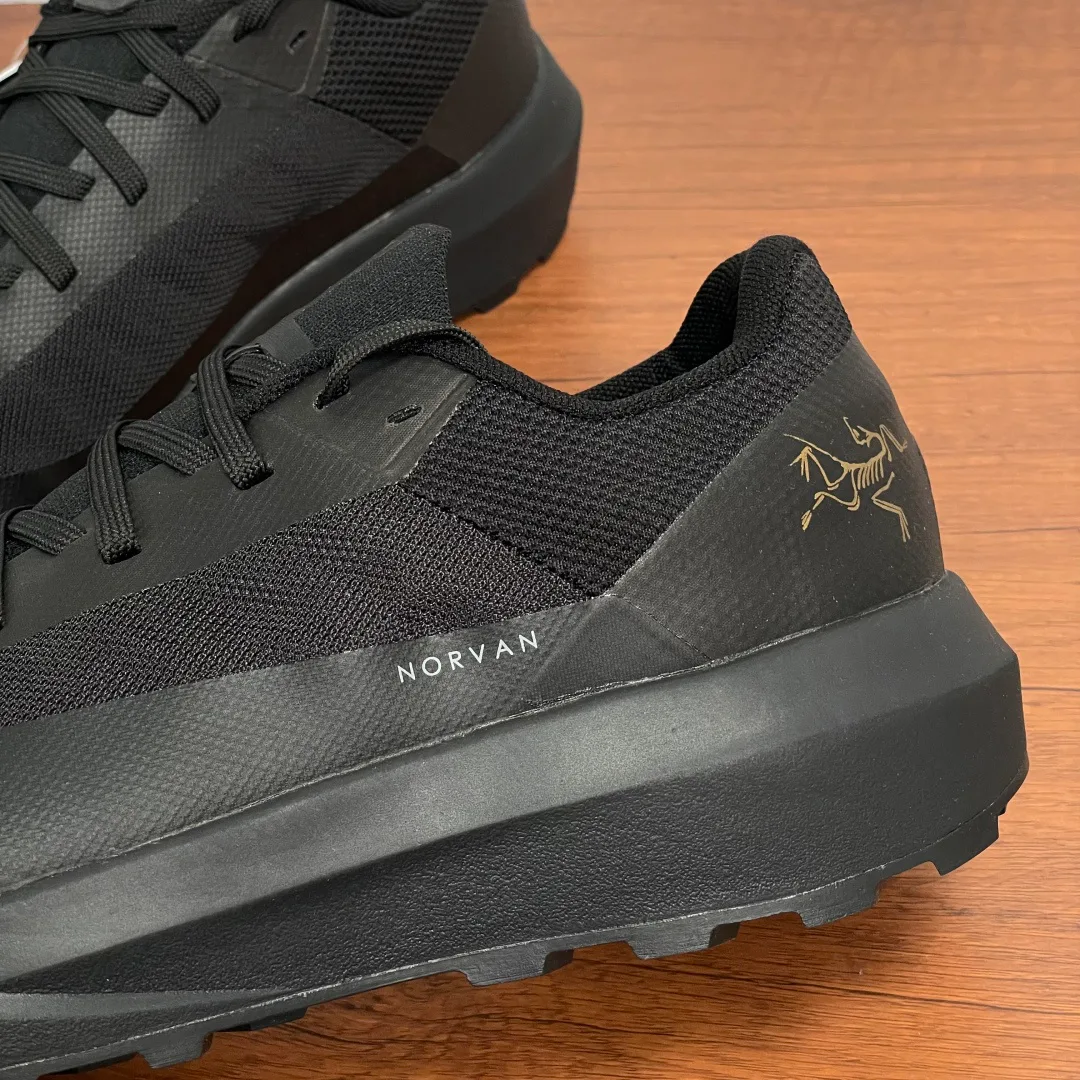 Кроссовки Мужские Arcteryx 17894169