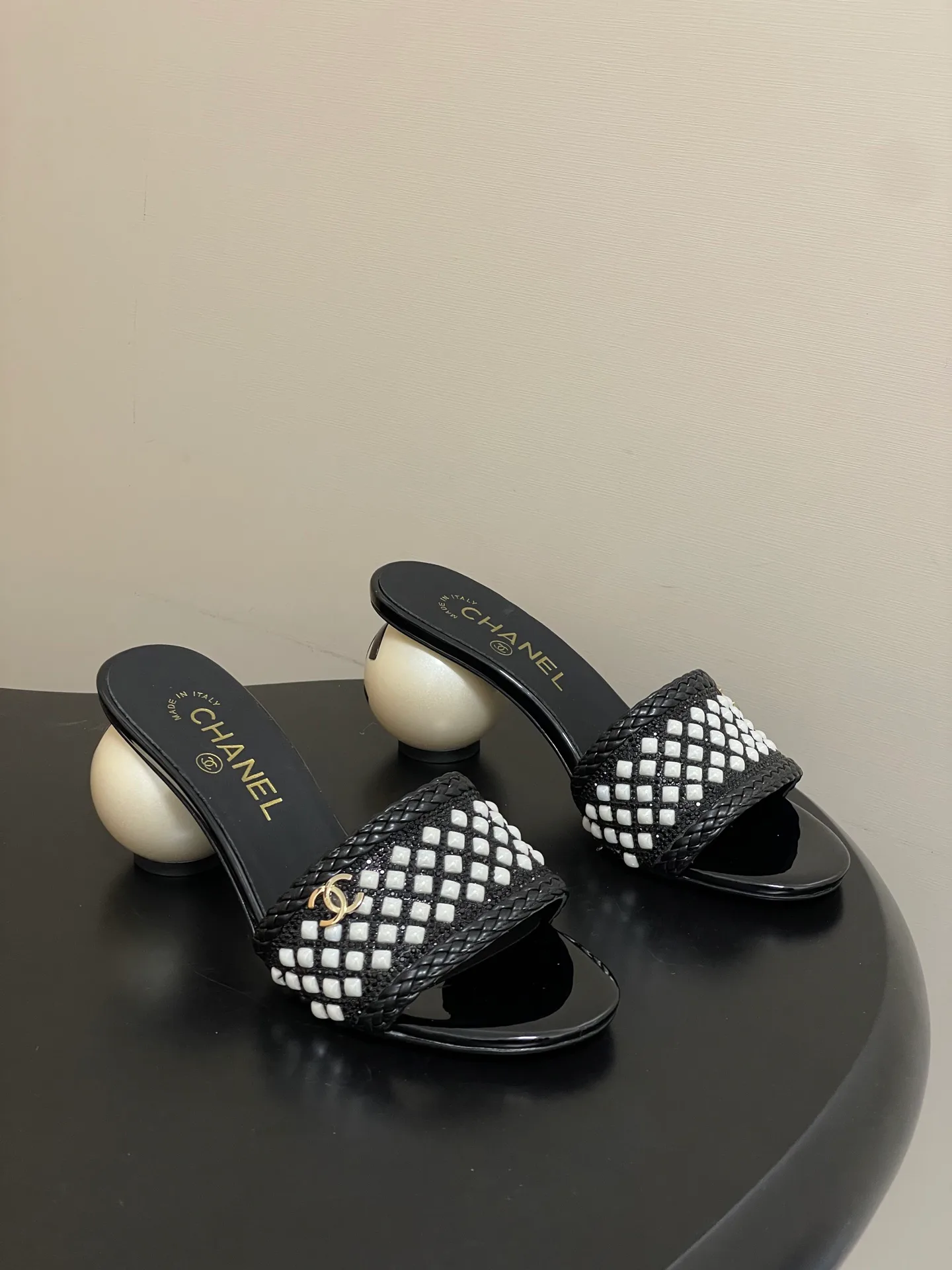 Босоножки Женские Chanel 10993926