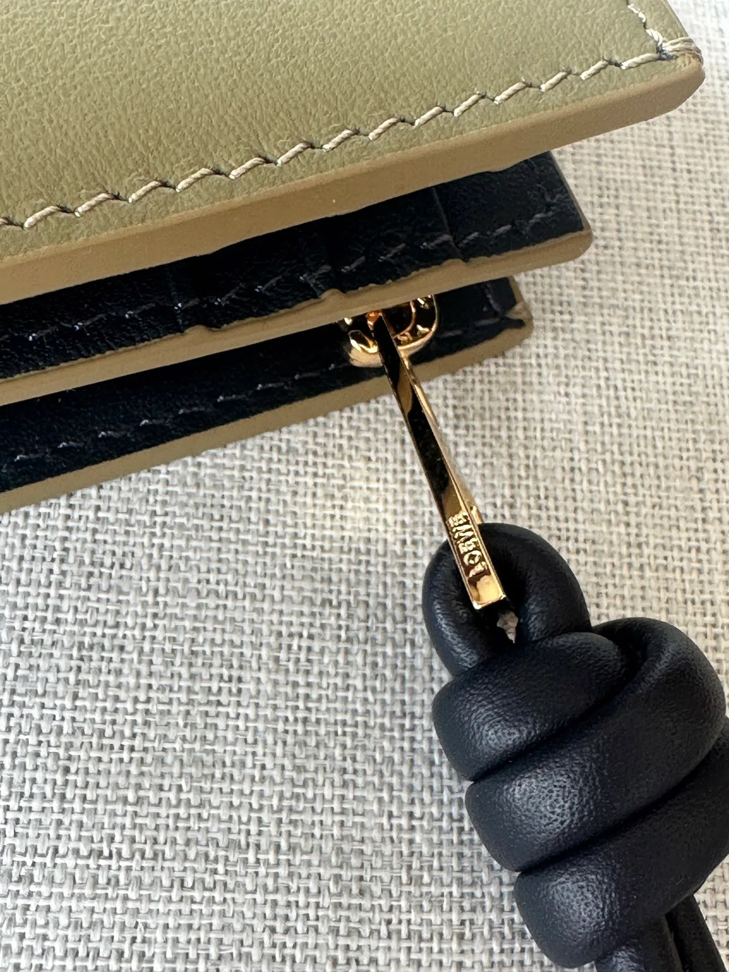 Клатчи Женские Loewe 13463688