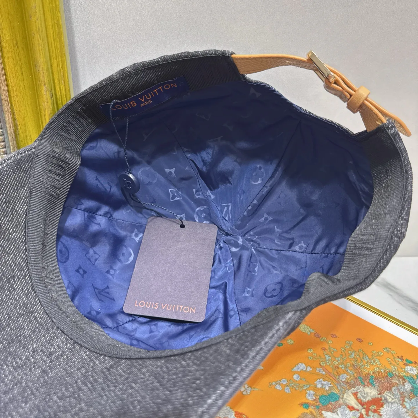 Головные Уборы Louis Vuitton 9679845