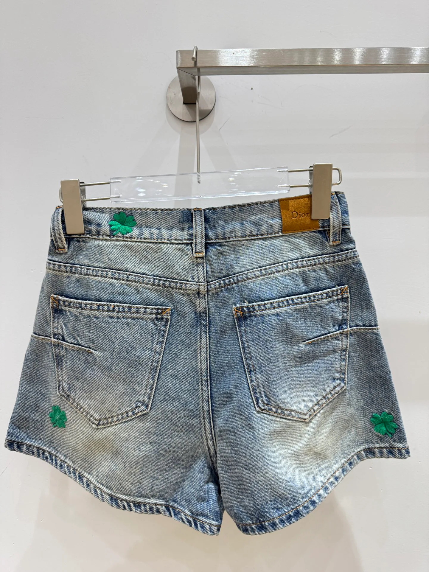 Шорты Женские Christian Dior 12799142