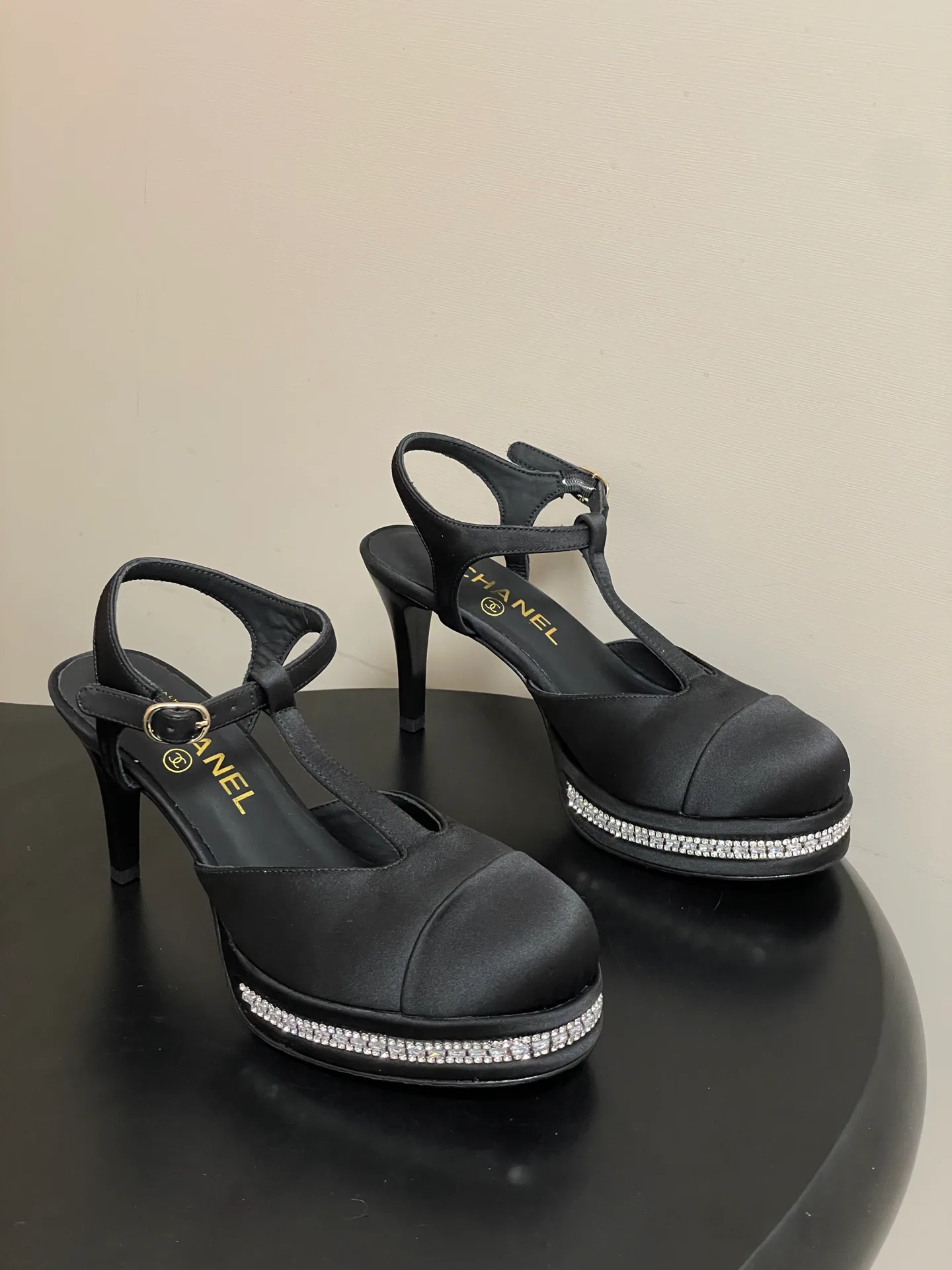 Босоножки Женские Chanel 11682283