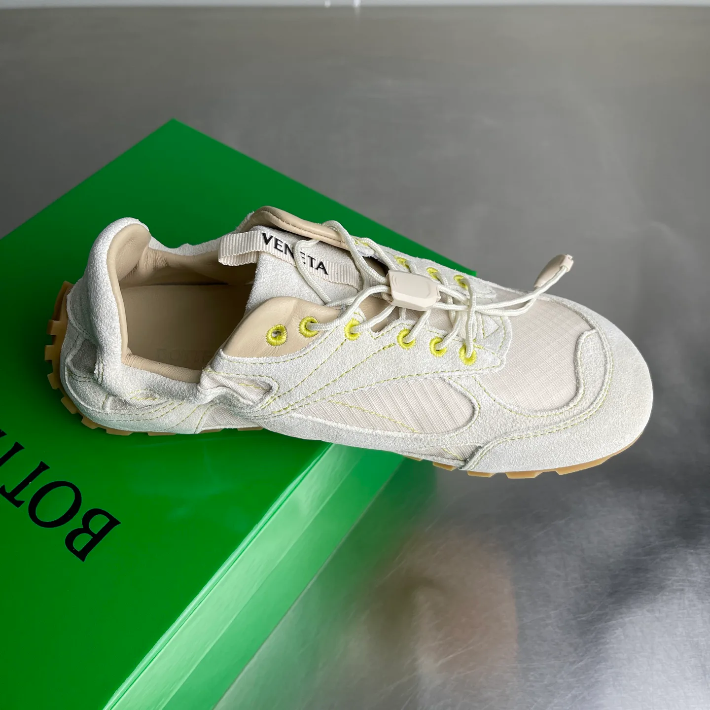 Кроссовки Женские Bottega Veneta 986826