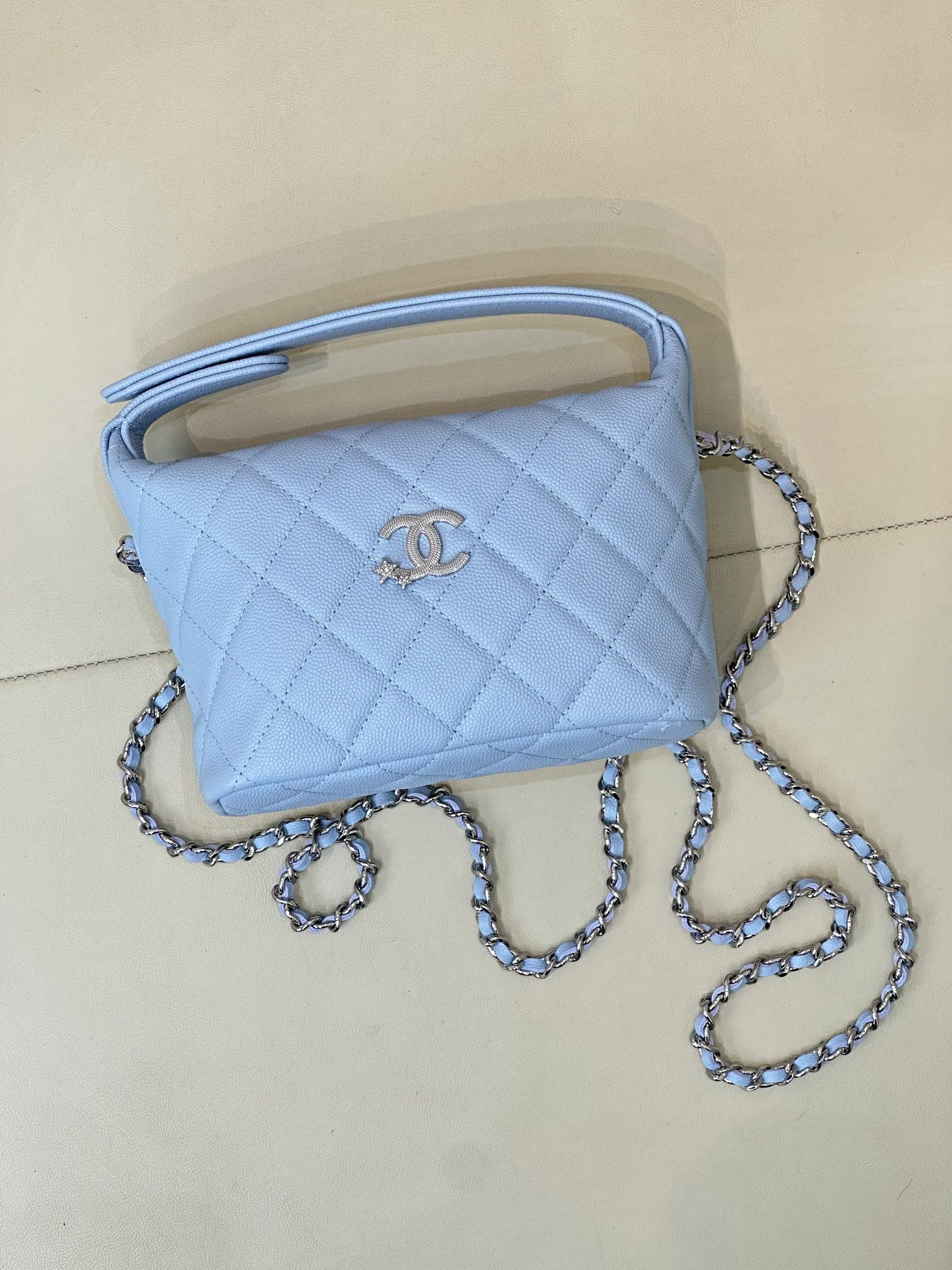 Классические Сумки Женские Chanel 18000305