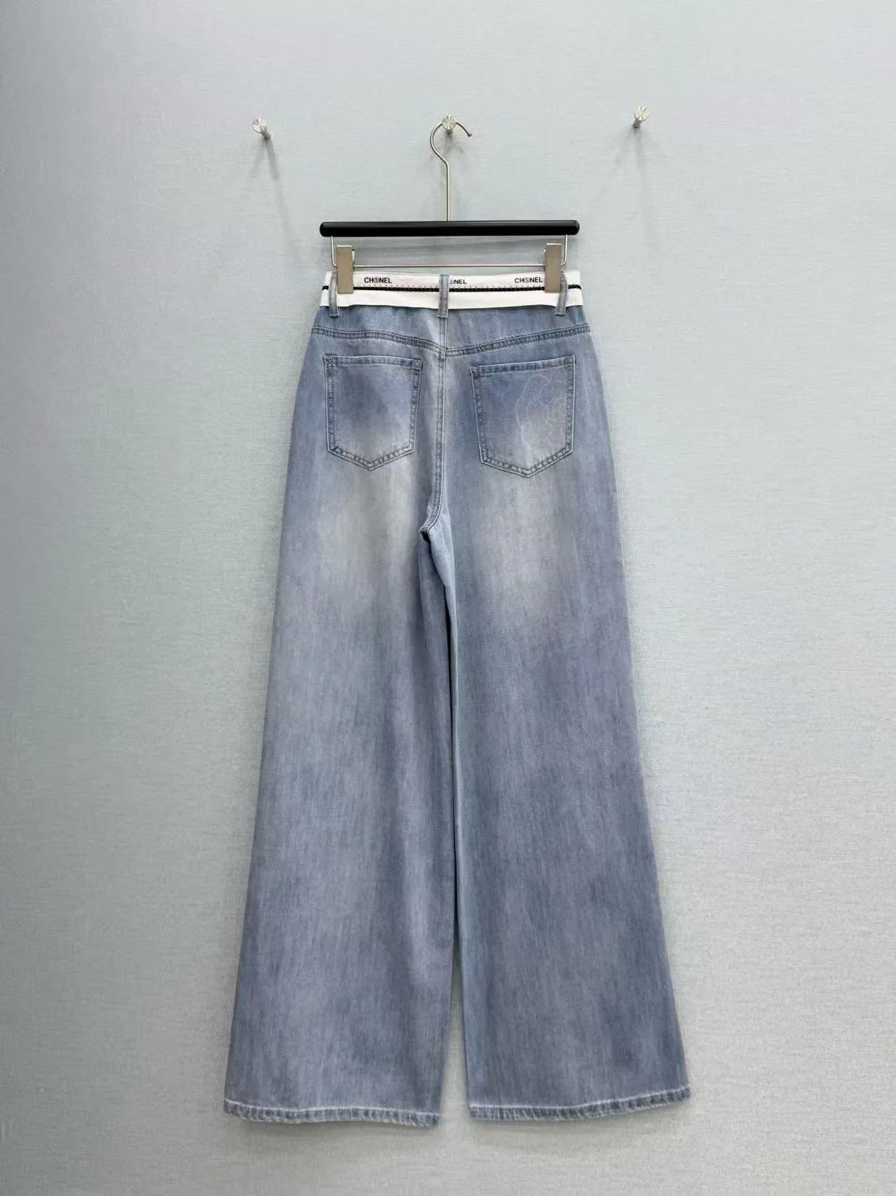 Джинсы Женские Chanel 13580440