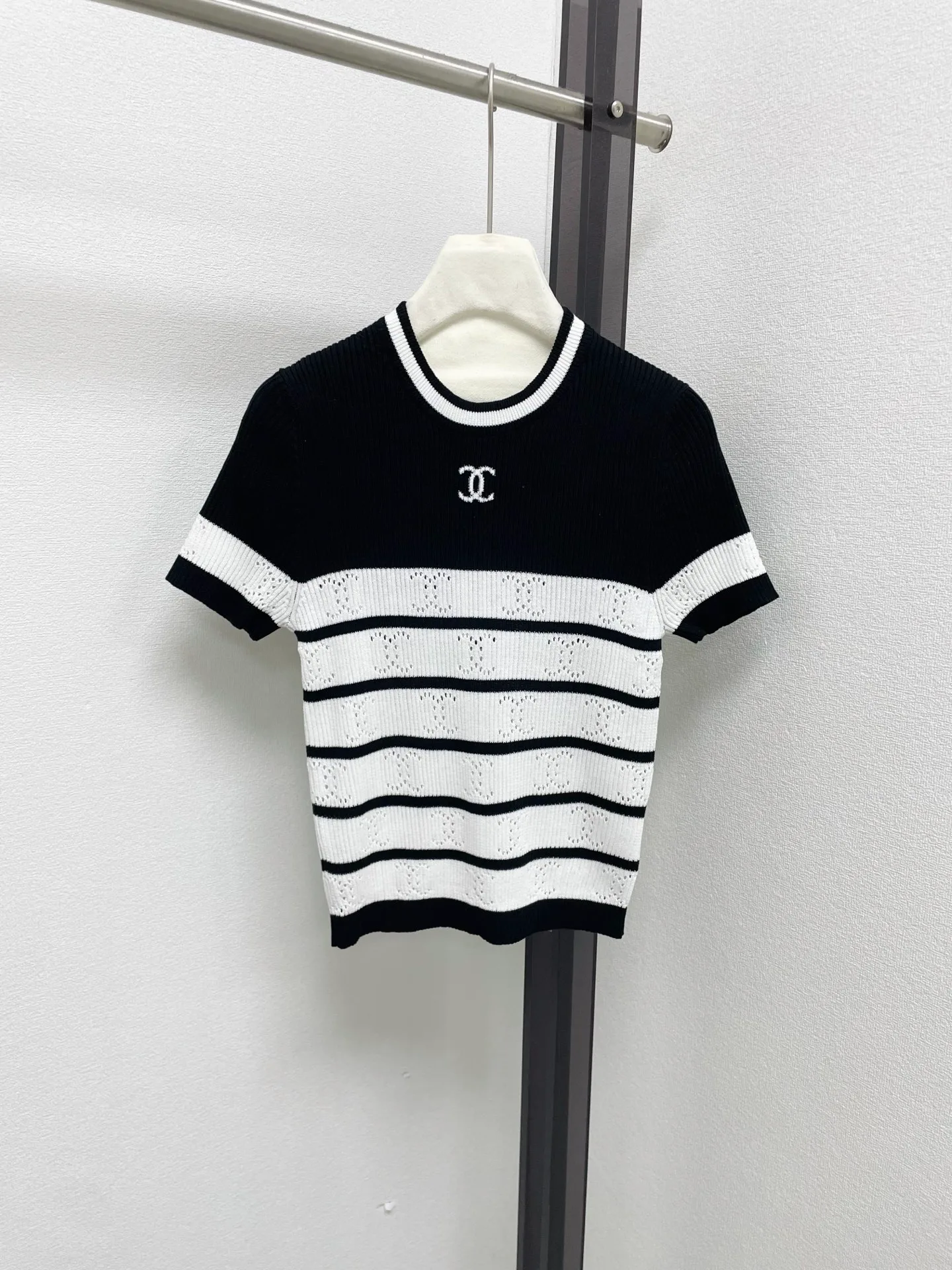 Футболки Женские Chanel 13364578