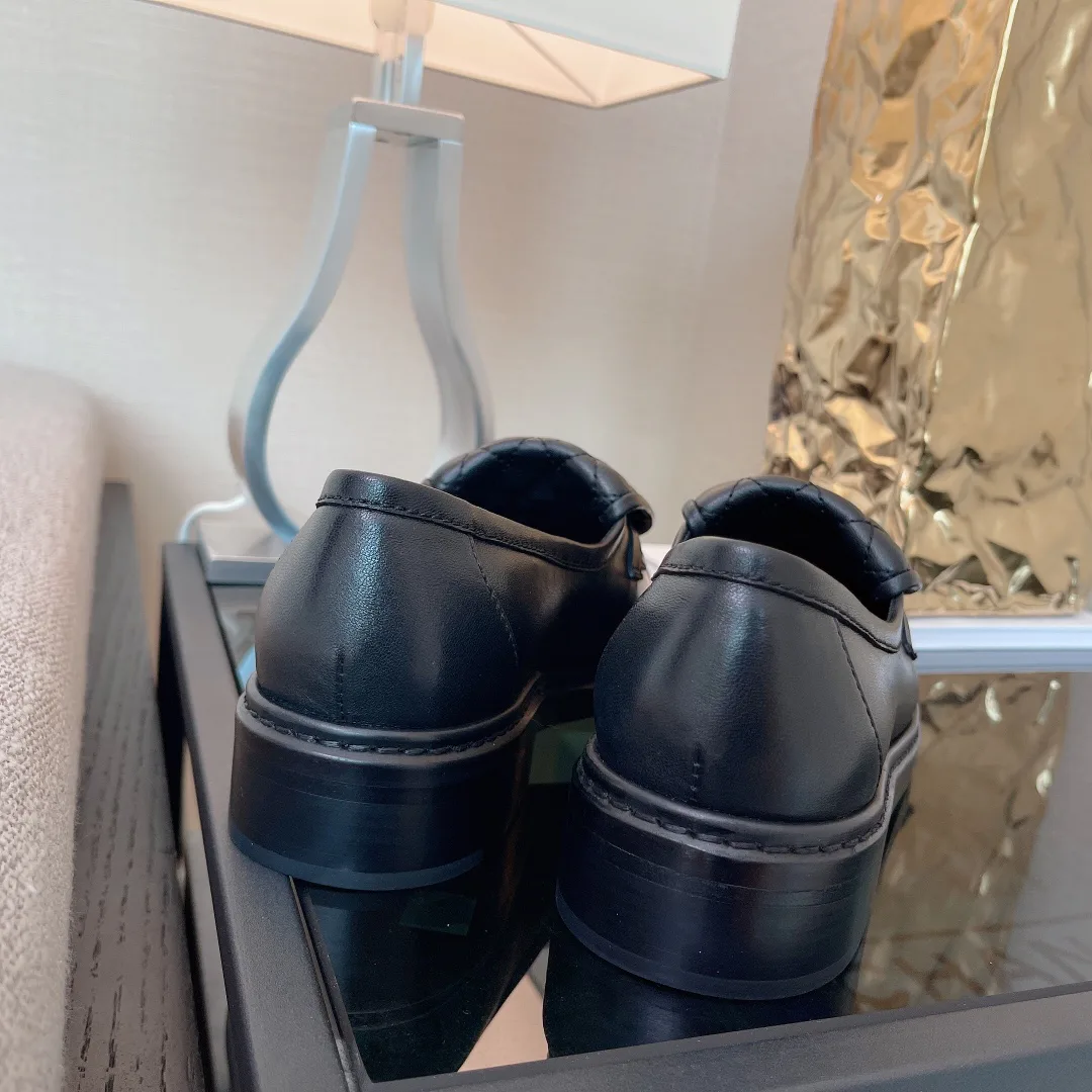 Лоферы И Мокасины Женские Chanel 1200917