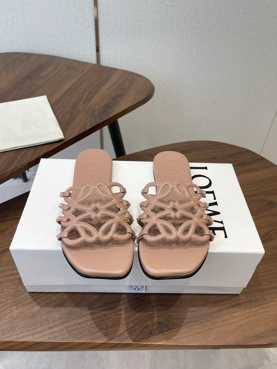 Шлепанцы Женские Loewe 11428022