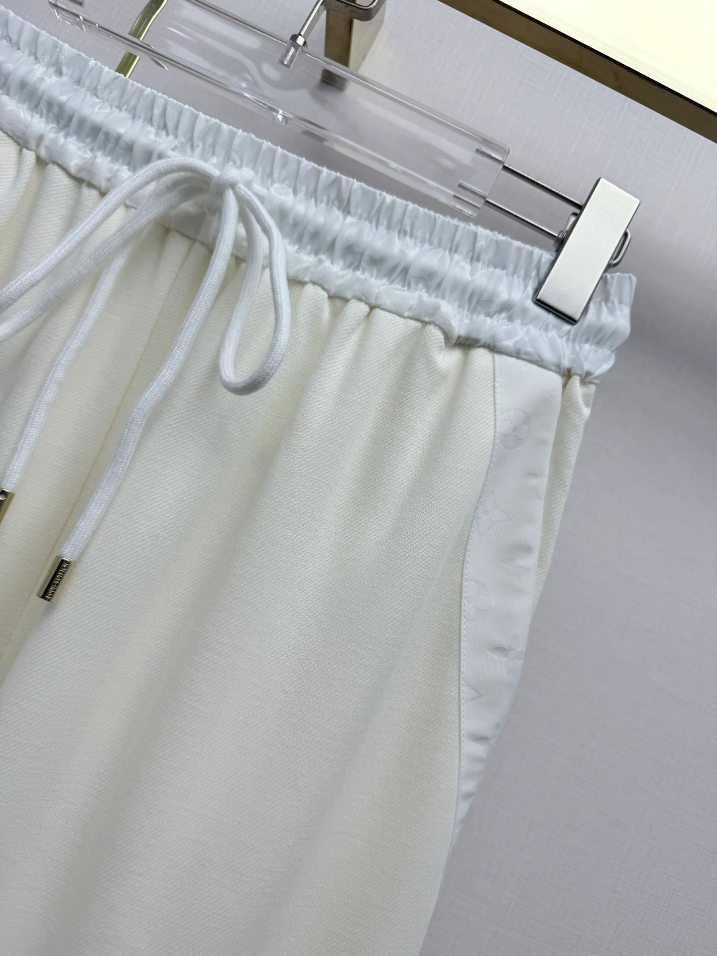 Брюки Женские Louis Vuitton 13295420