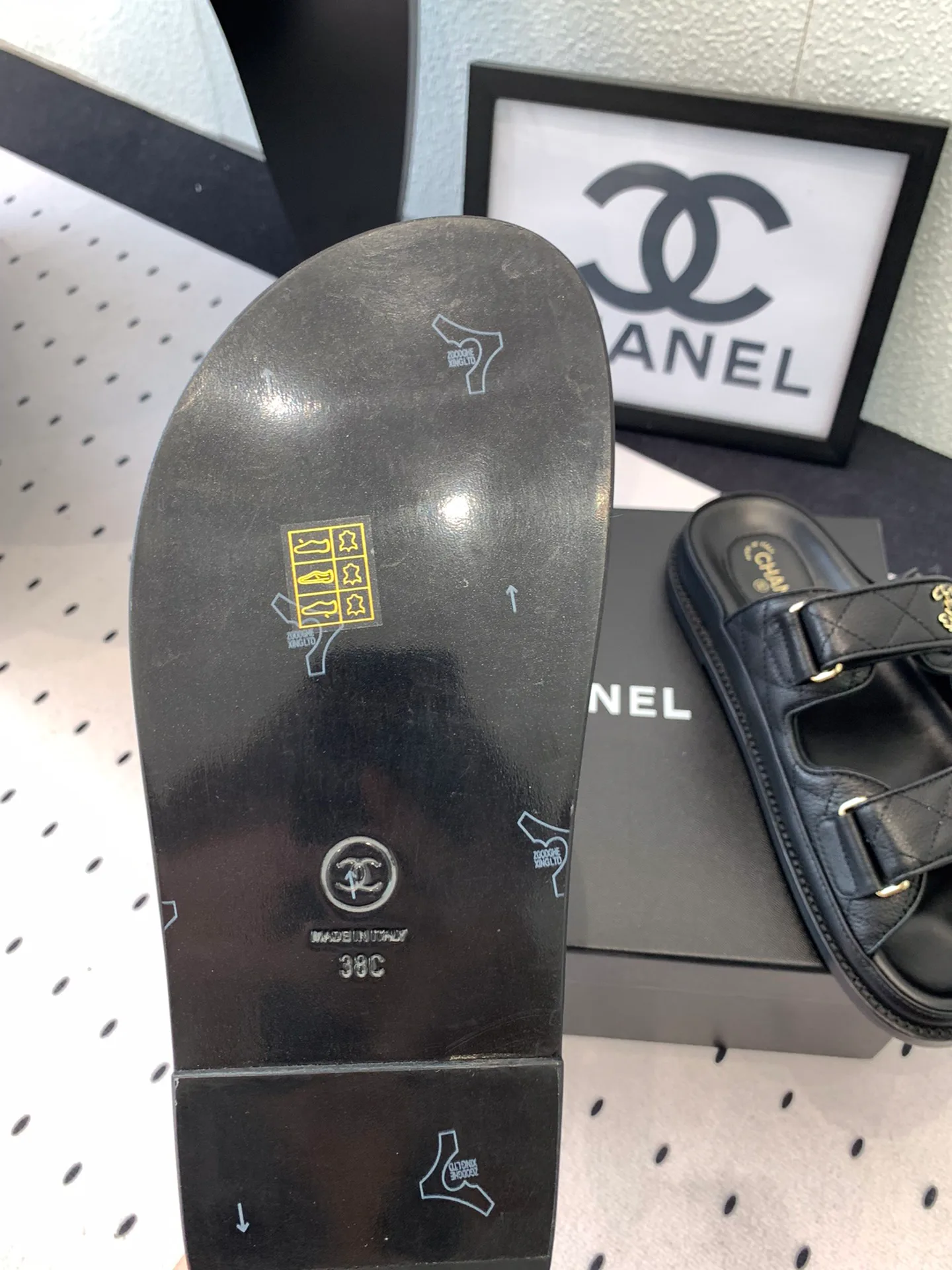 Шлепанцы Женские Chanel 24425