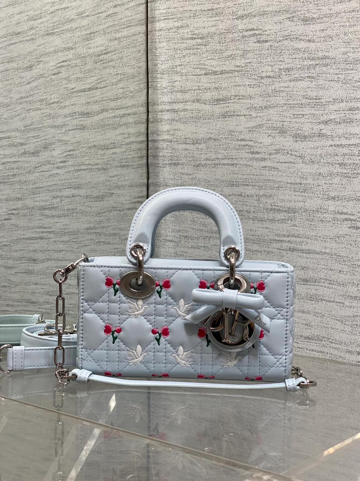 Классические Сумки Женские Christian Dior 17601320