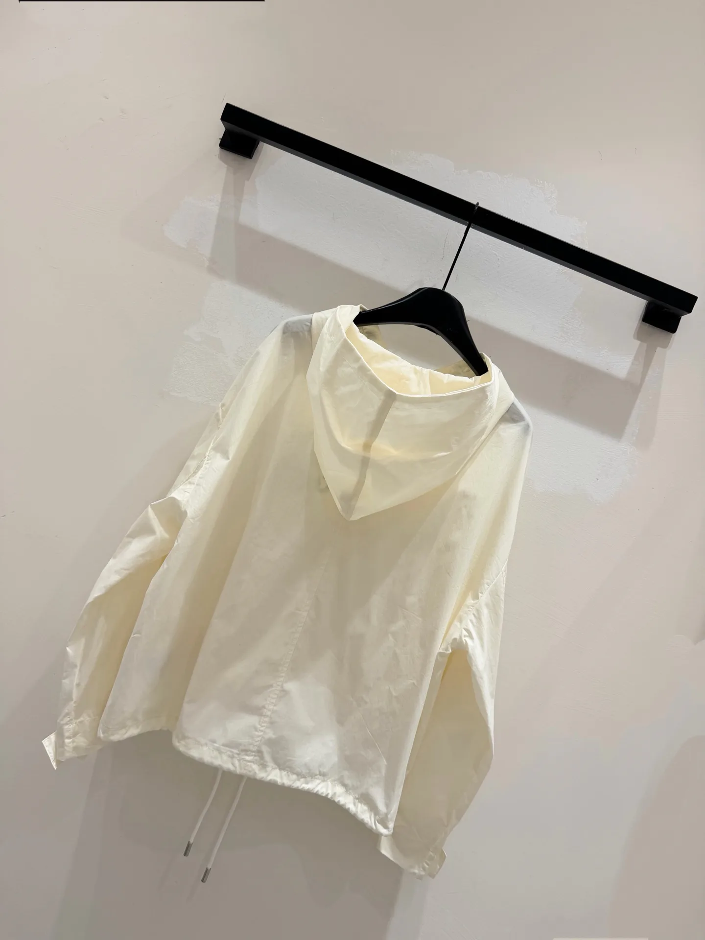 Куртки И Пуховики Женские Chanel 12625488