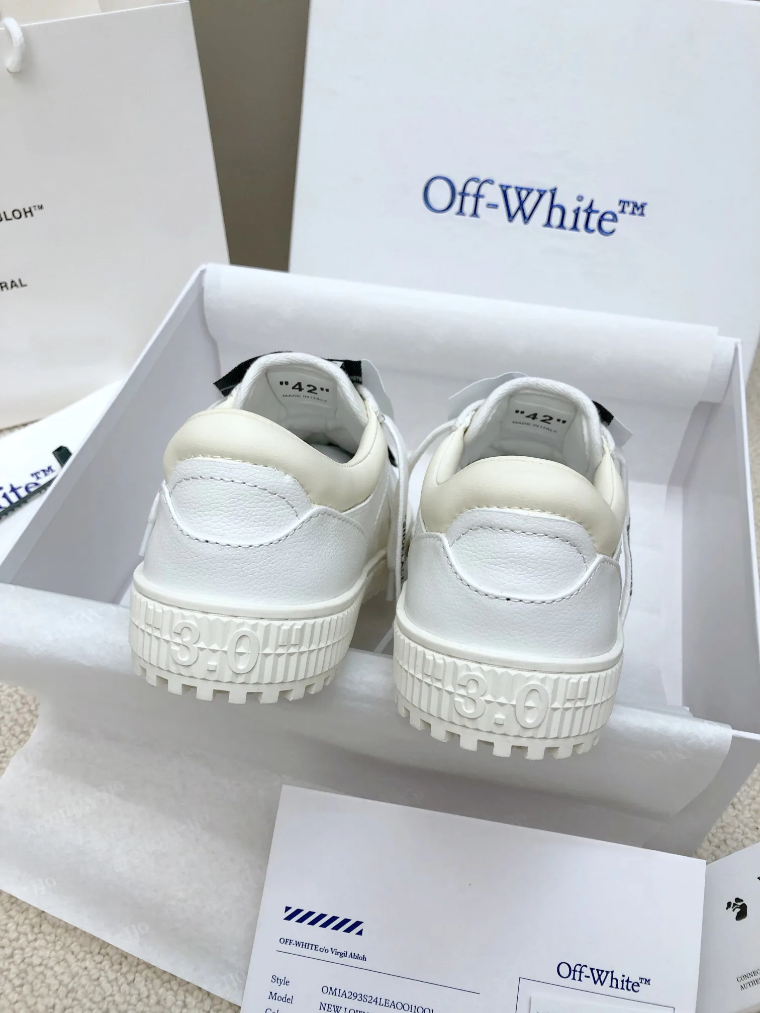 Кроссовки Женские Off-White 18158683