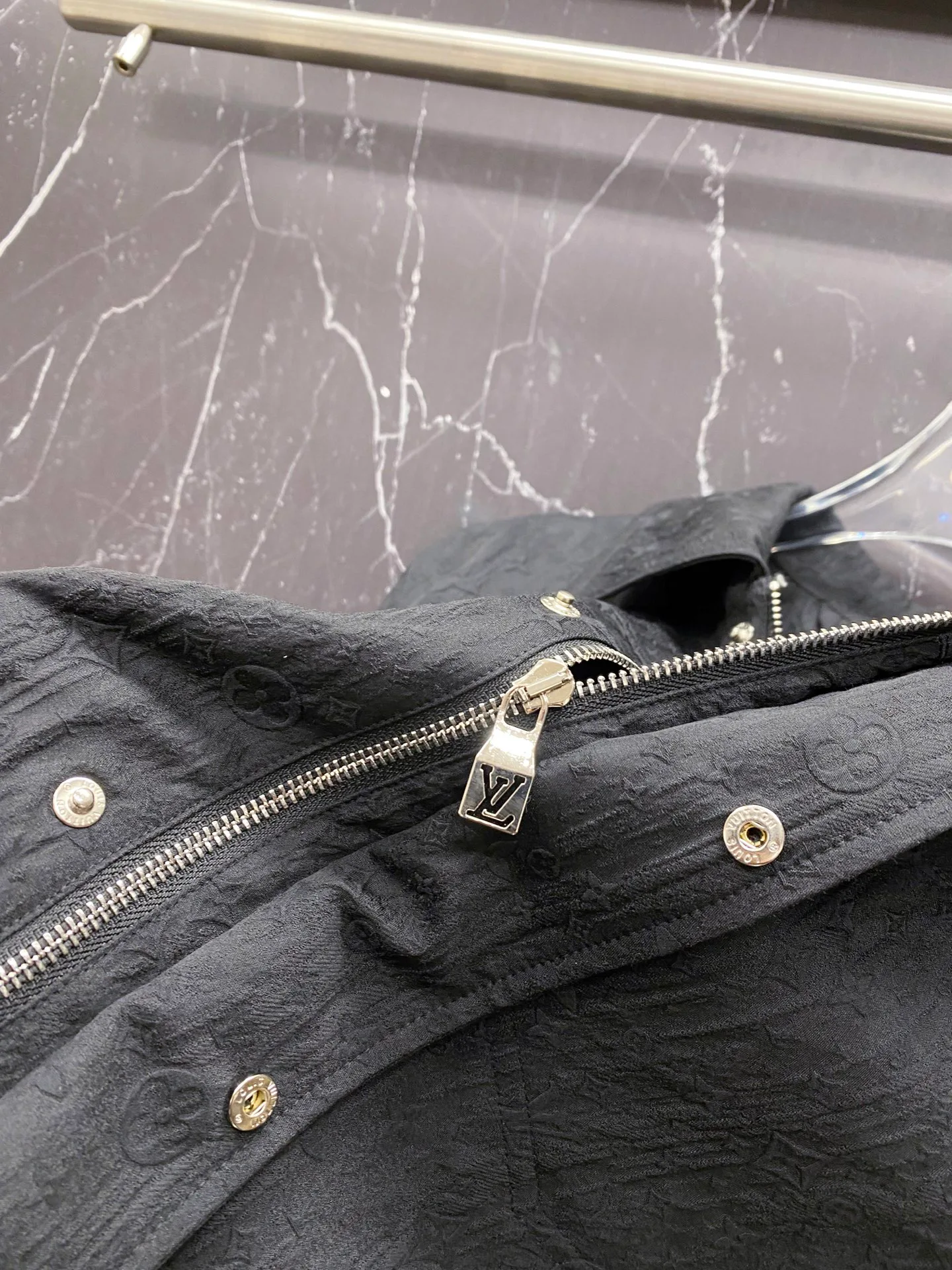 Куртки И Пуховики Мужские Louis Vuitton 9760640