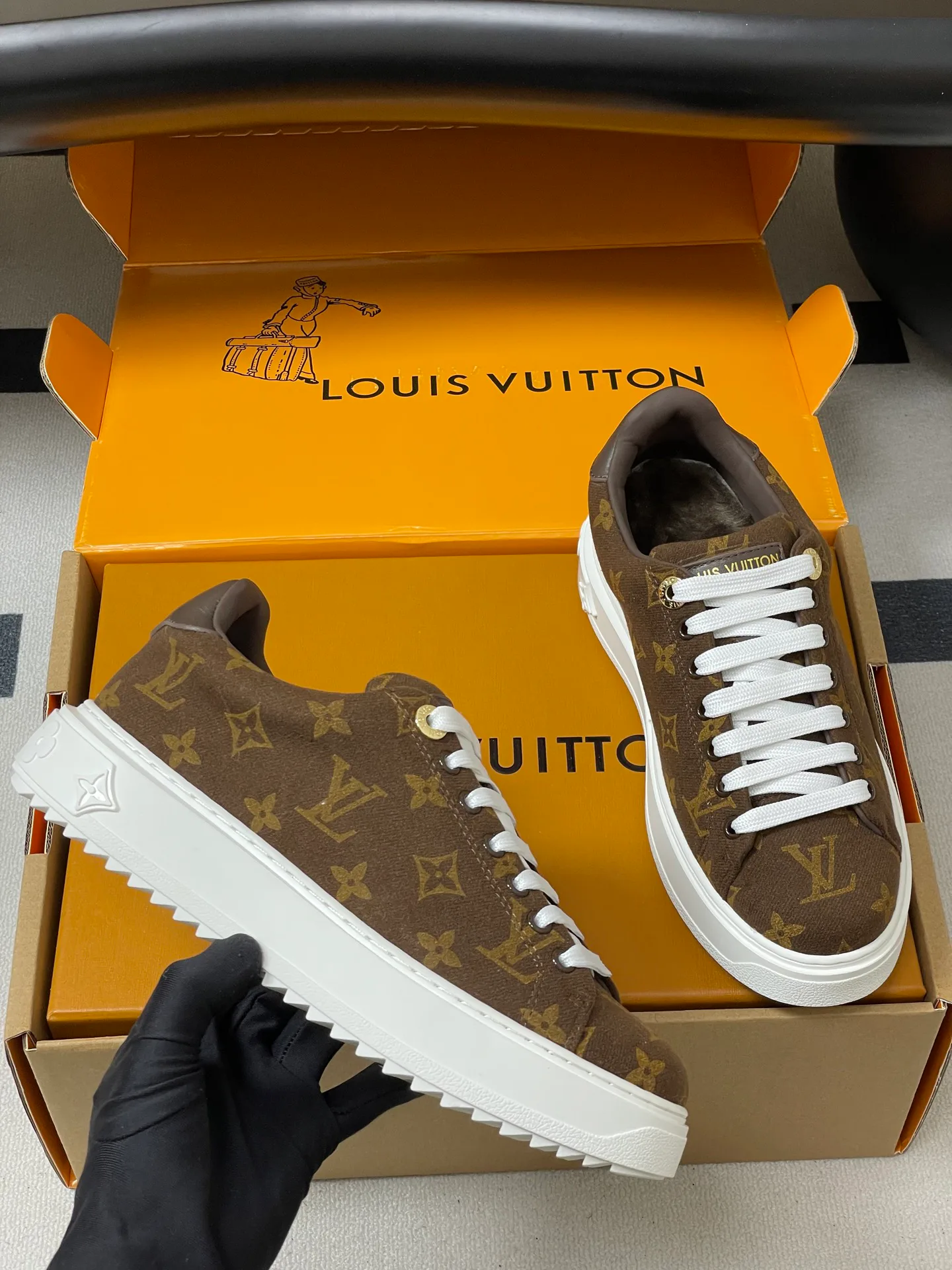 Кеды Женские Louis Vuitton 725558