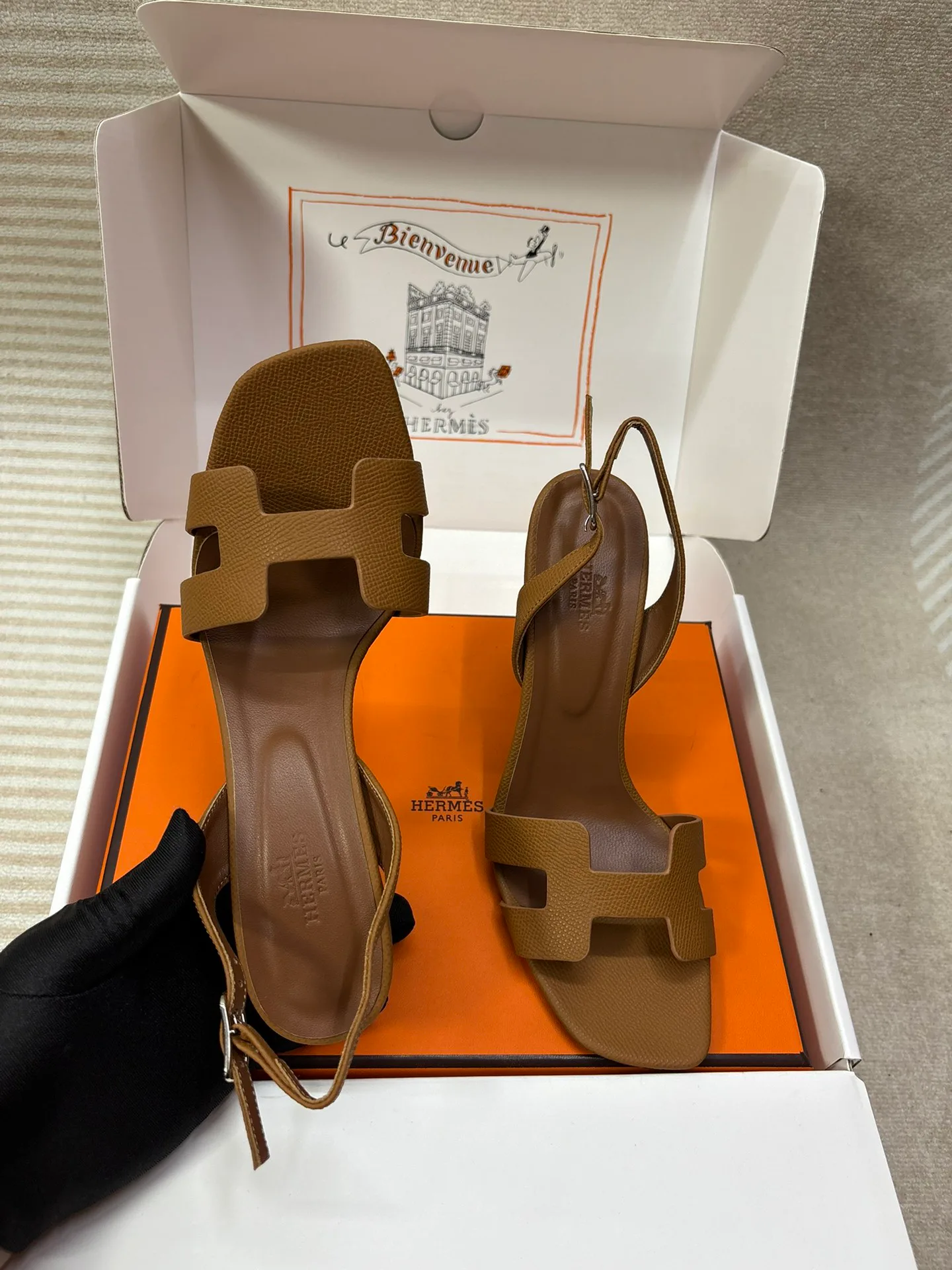 Босоножки Женские Hermes 12597658