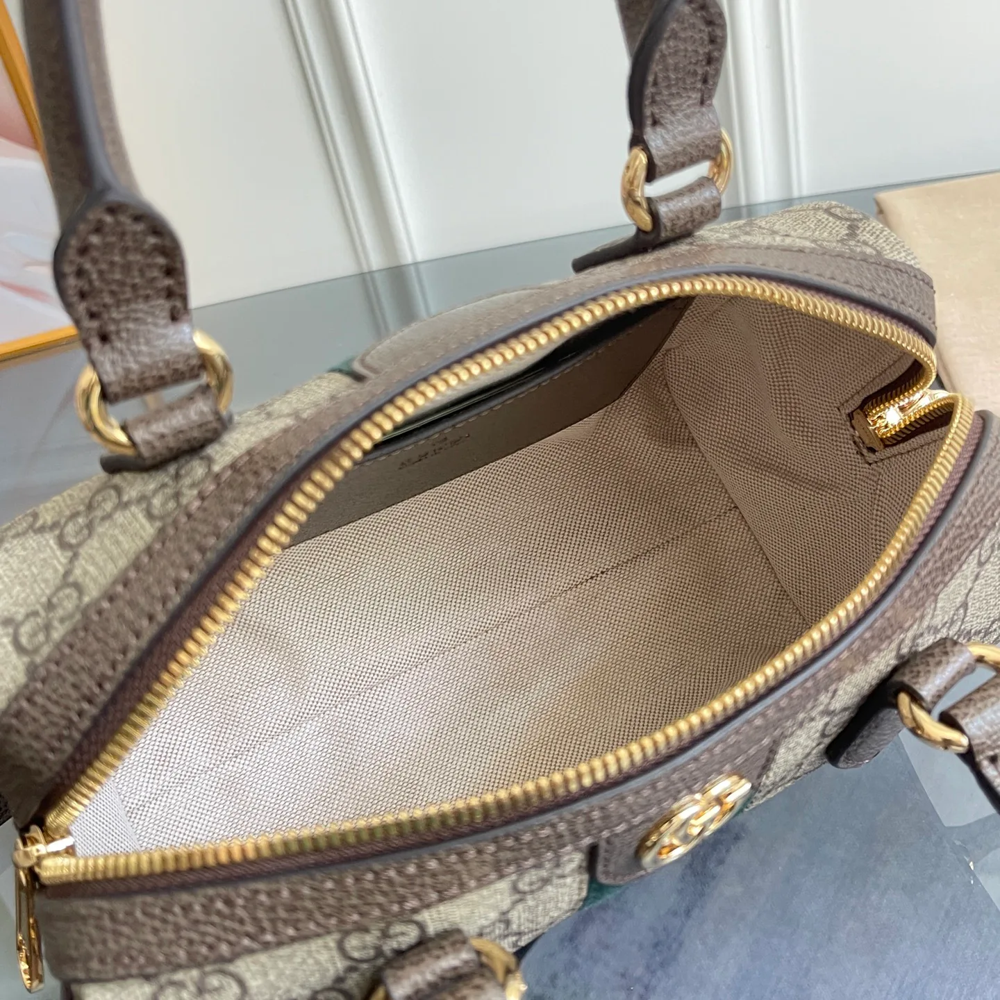 Классические Сумки Женские Gucci 13558850