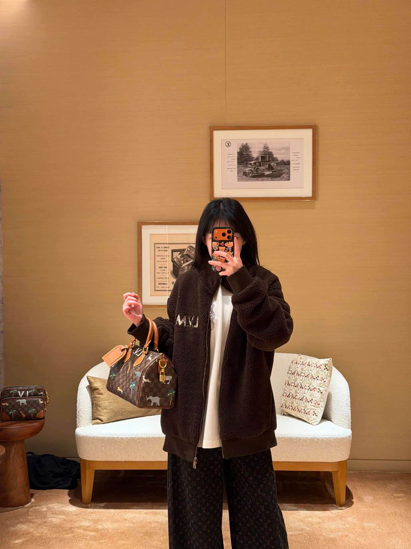 Куртки И Пуховики Женские Louis Vuitton 1512560