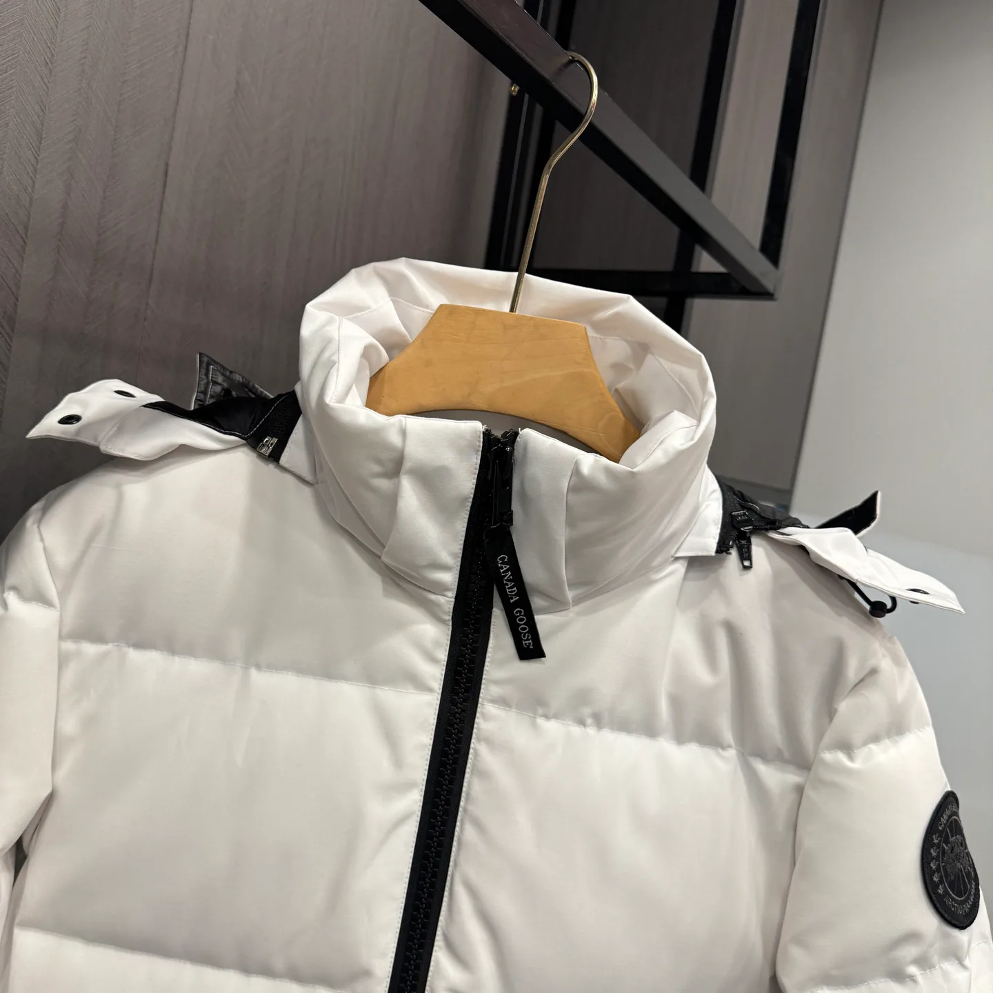 Куртки И Пуховики Женские Canada Goose 19763446