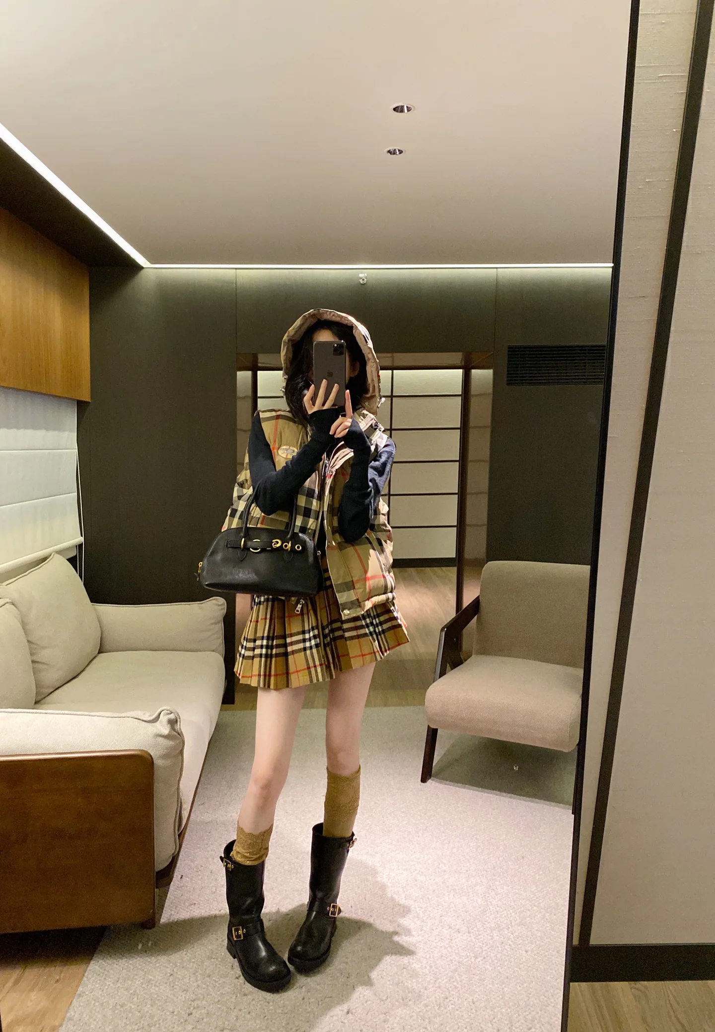Жилеты Женские Burberry 19091521
