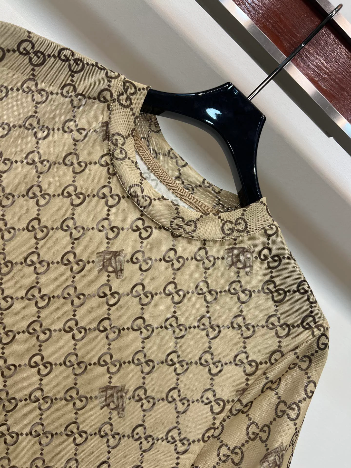 Футболки Женские Gucci 13549510