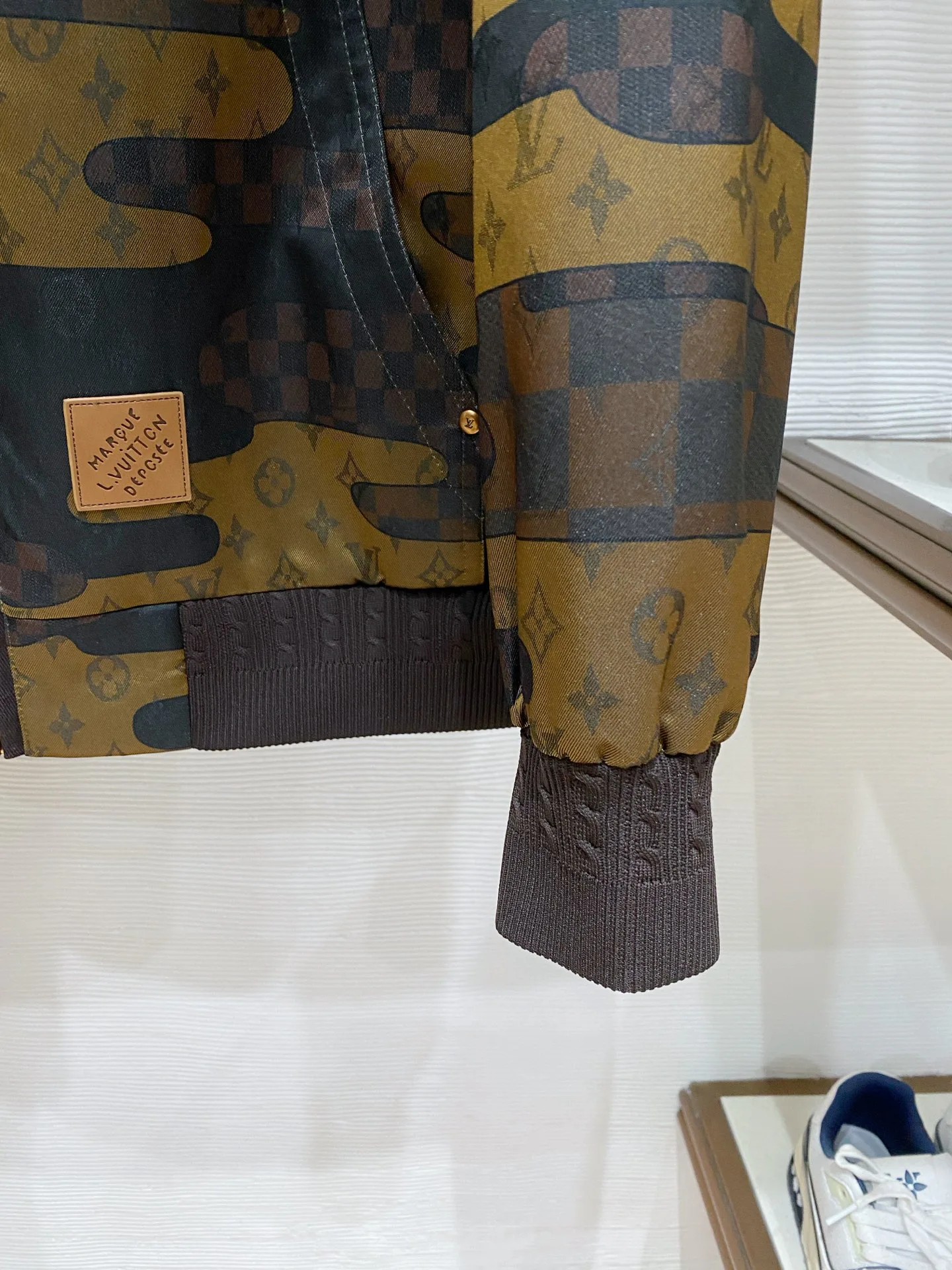 Куртки И Пуховики Мужские Louis Vuitton 11392177