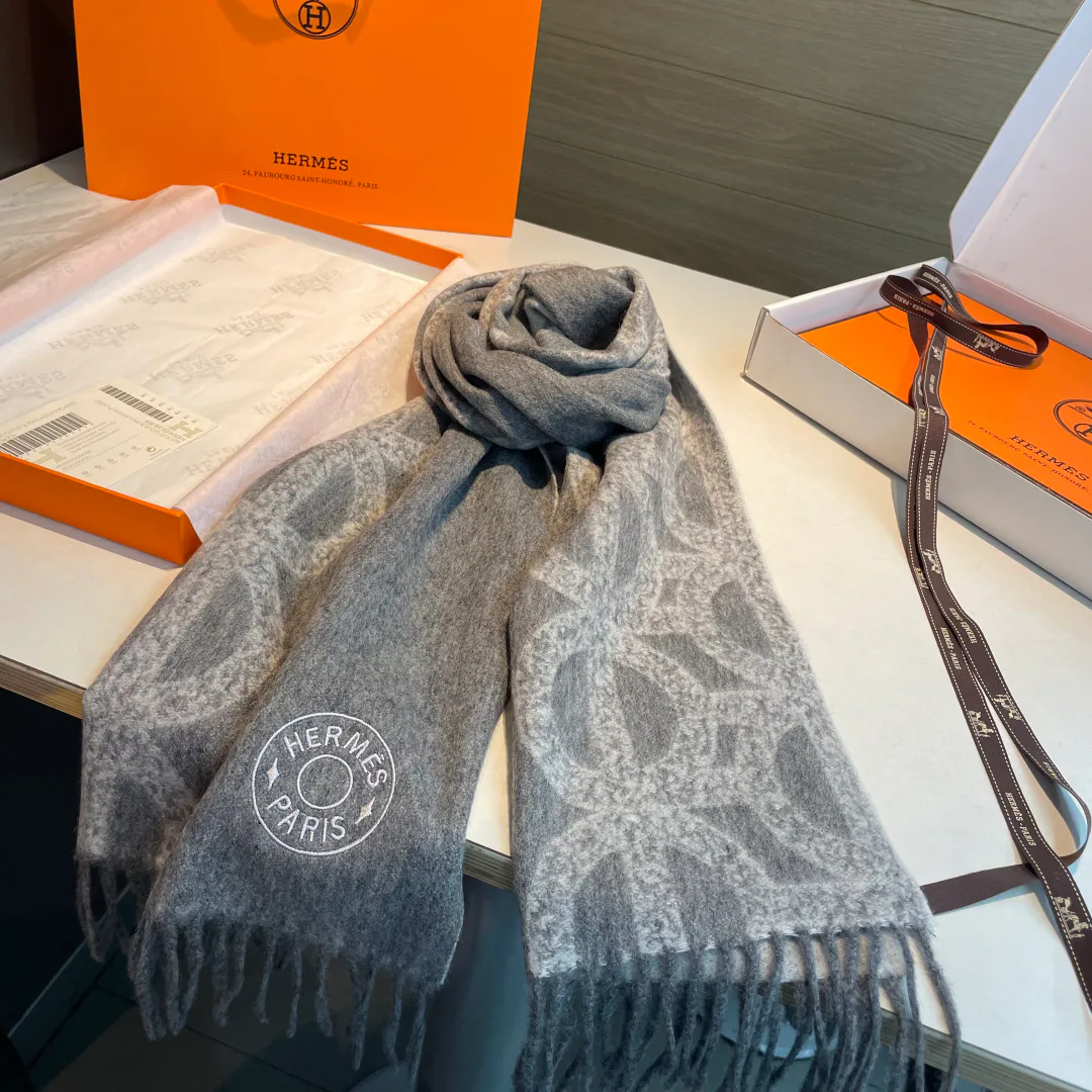 Шарфы Hermes 18627394