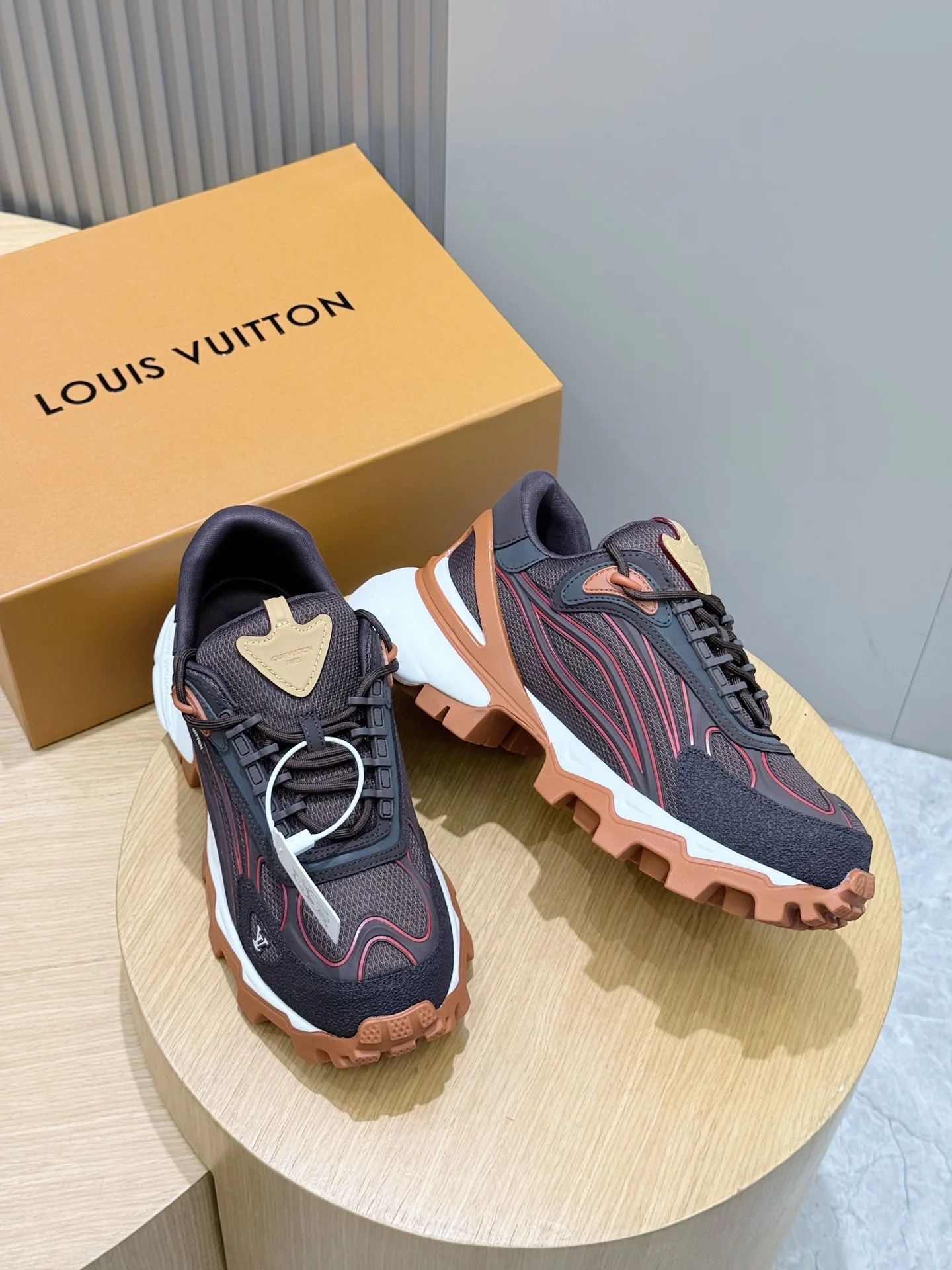 Кроссовки Мужские Louis Vuitton 11868030