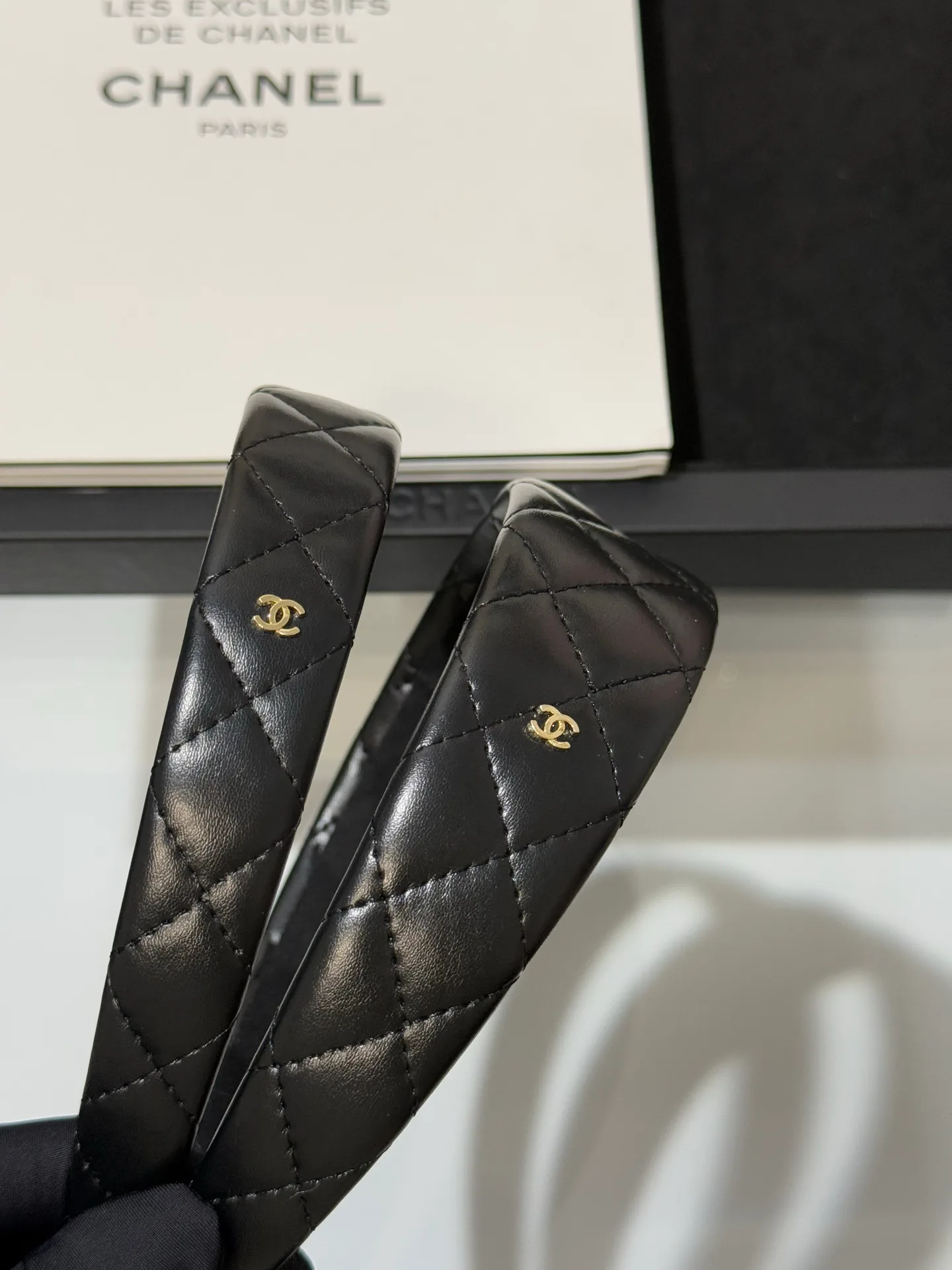 Головные Уборы Chanel 9292110