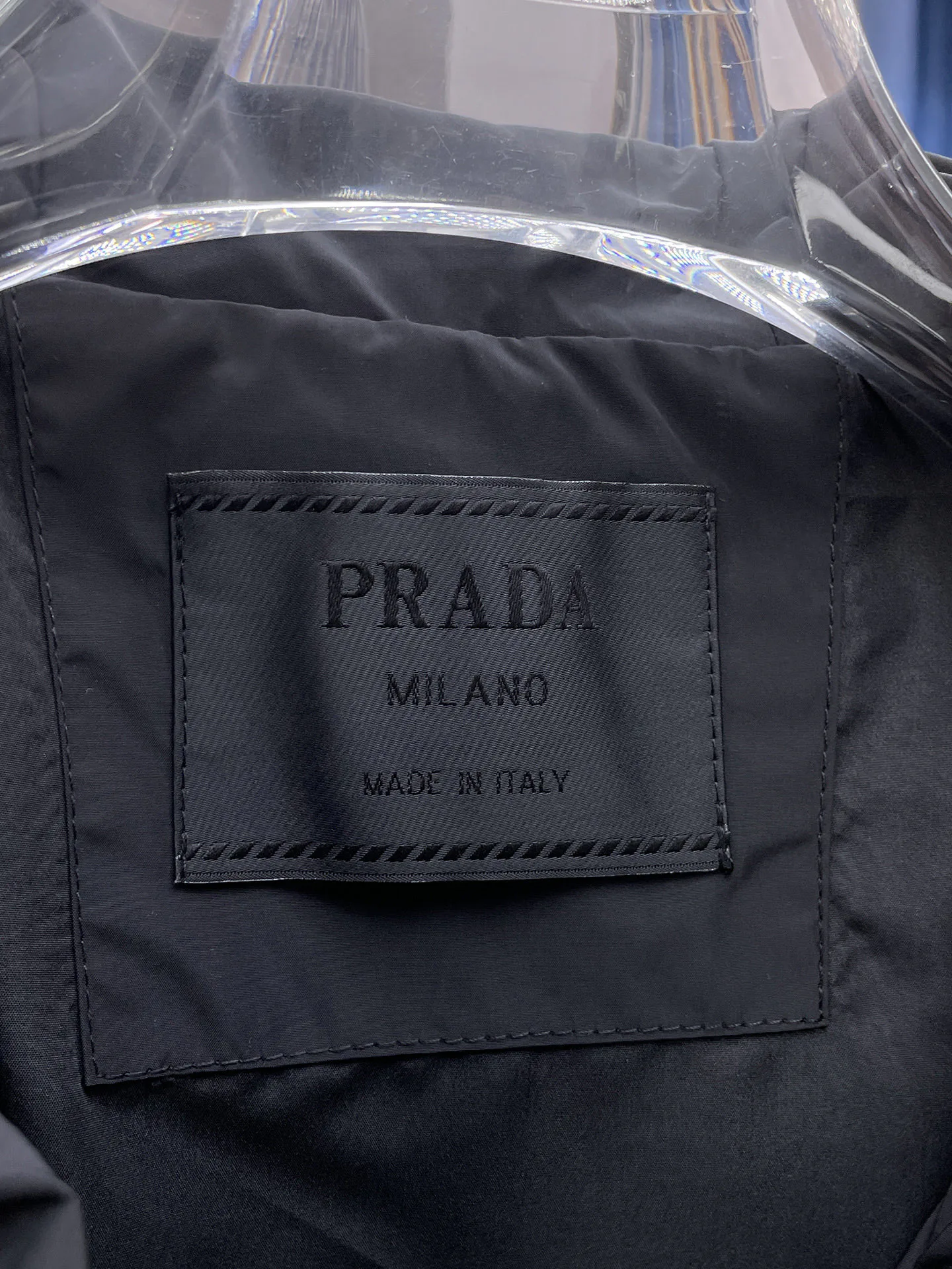 Куртки И Пуховики Мужские Prada 9352318