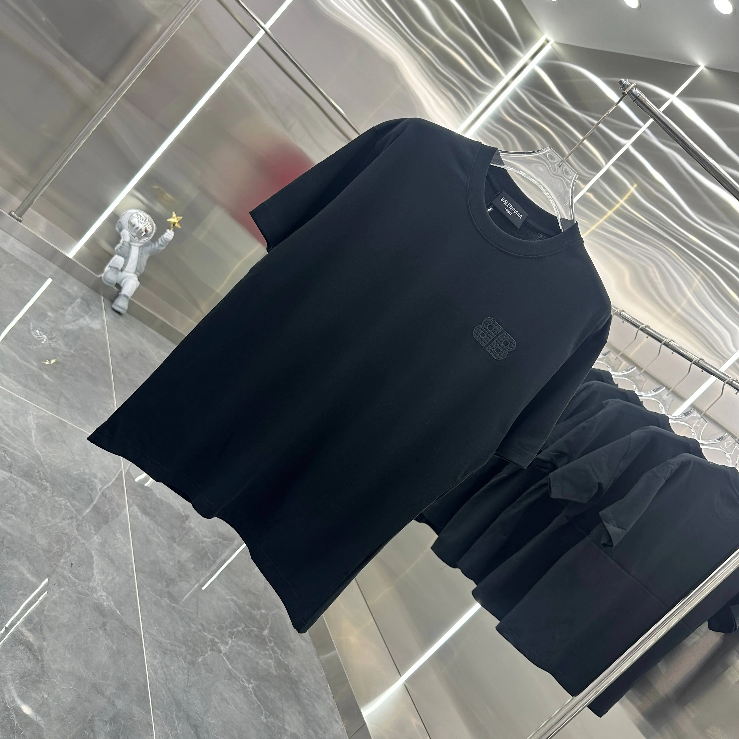 Футболки Женские Balenciaga 13280